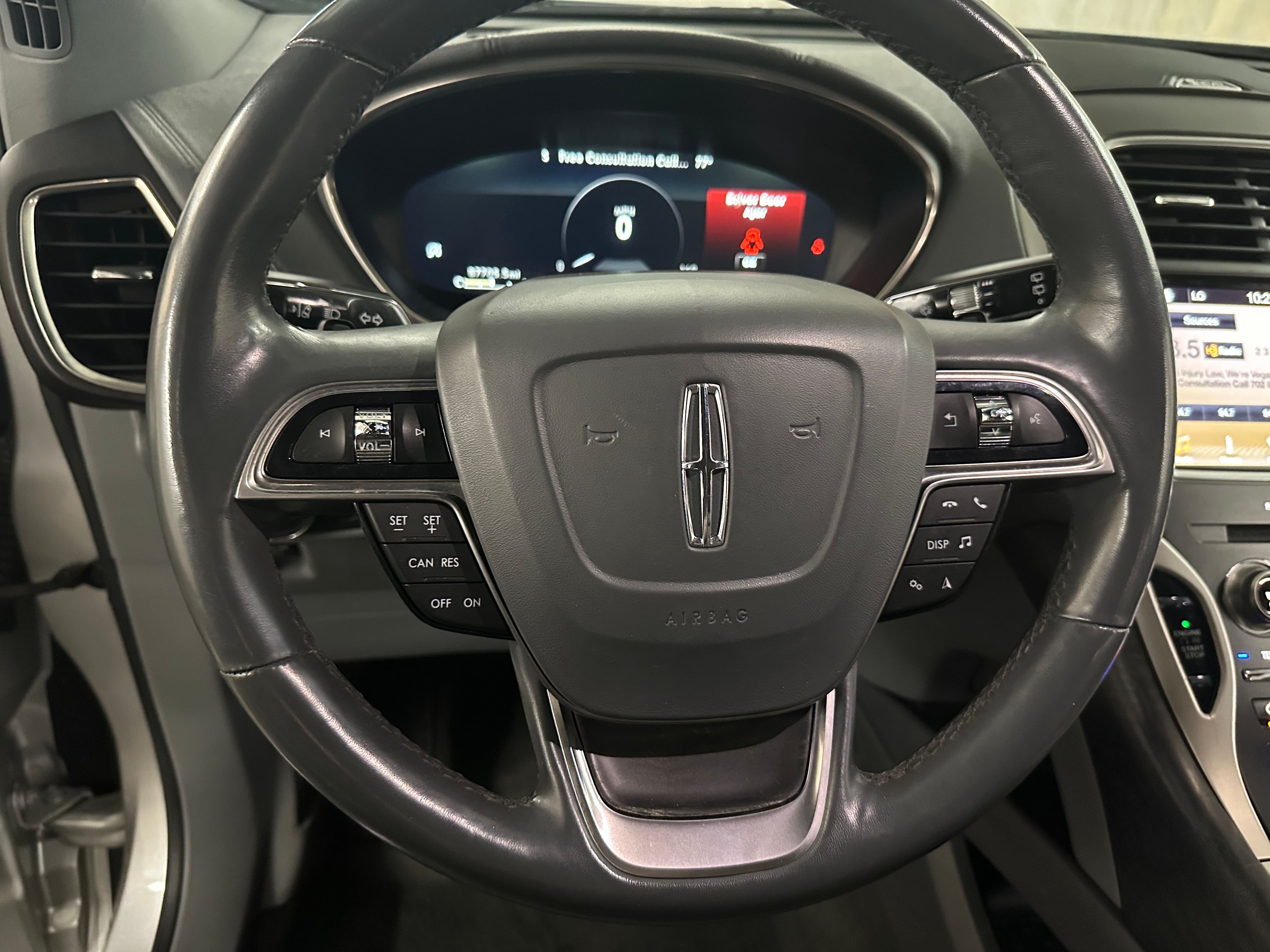 Thumbnail: 2019 Lincoln Nautilus - 5