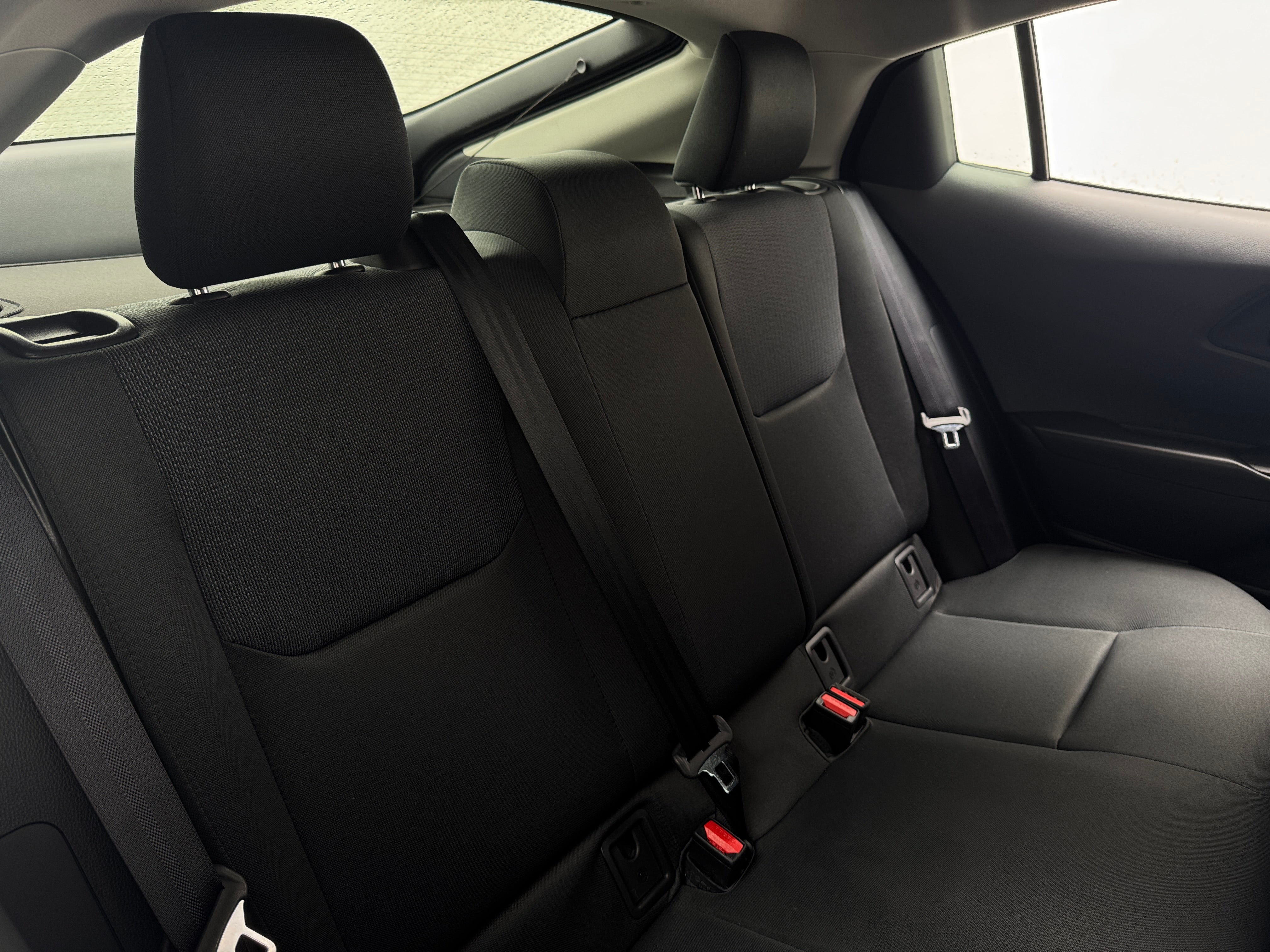 2024 Toyota Prius LE 6
