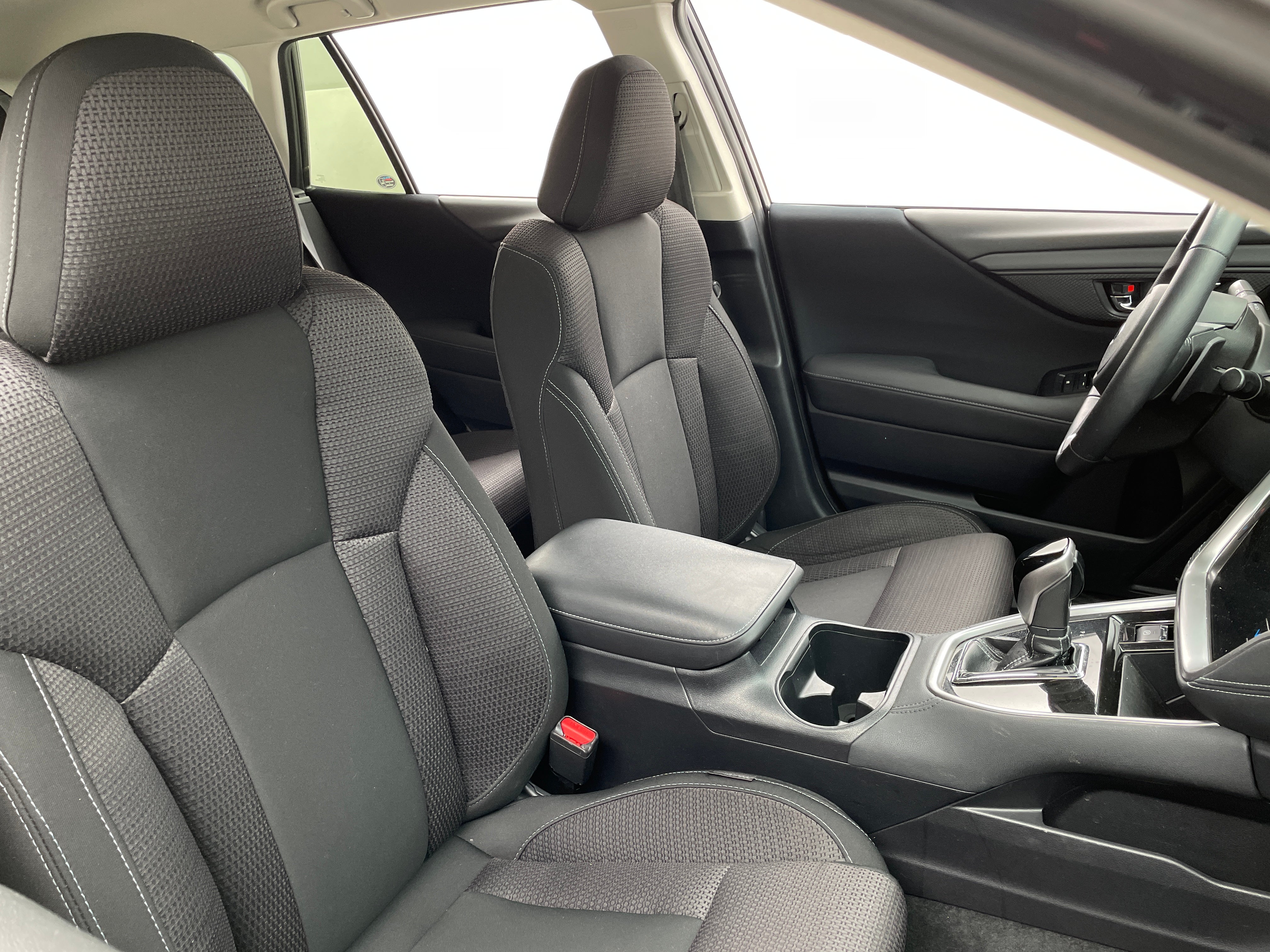 2020 Subaru Outback Premium 2