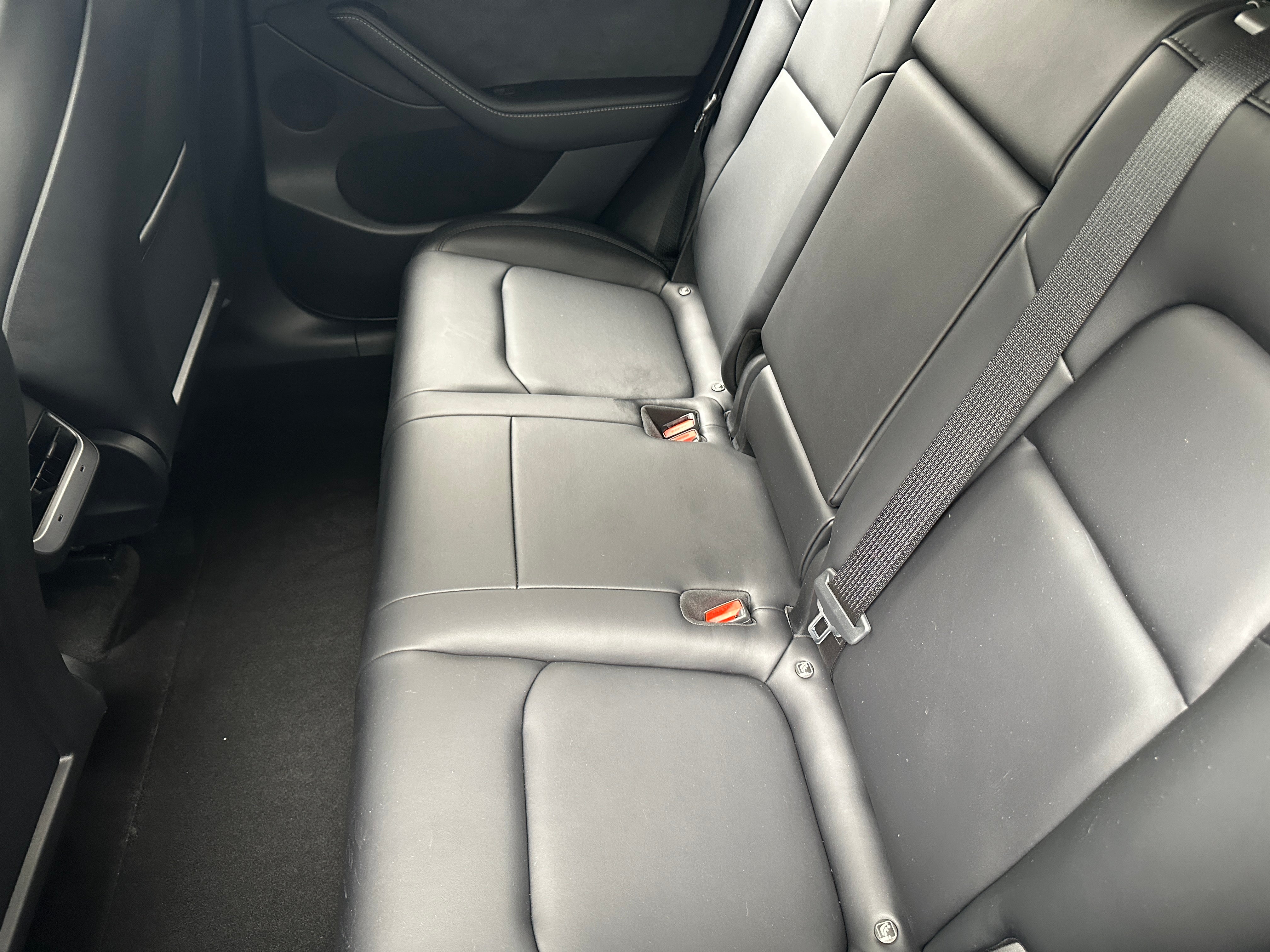 2022 Tesla Model Y Long Range 5