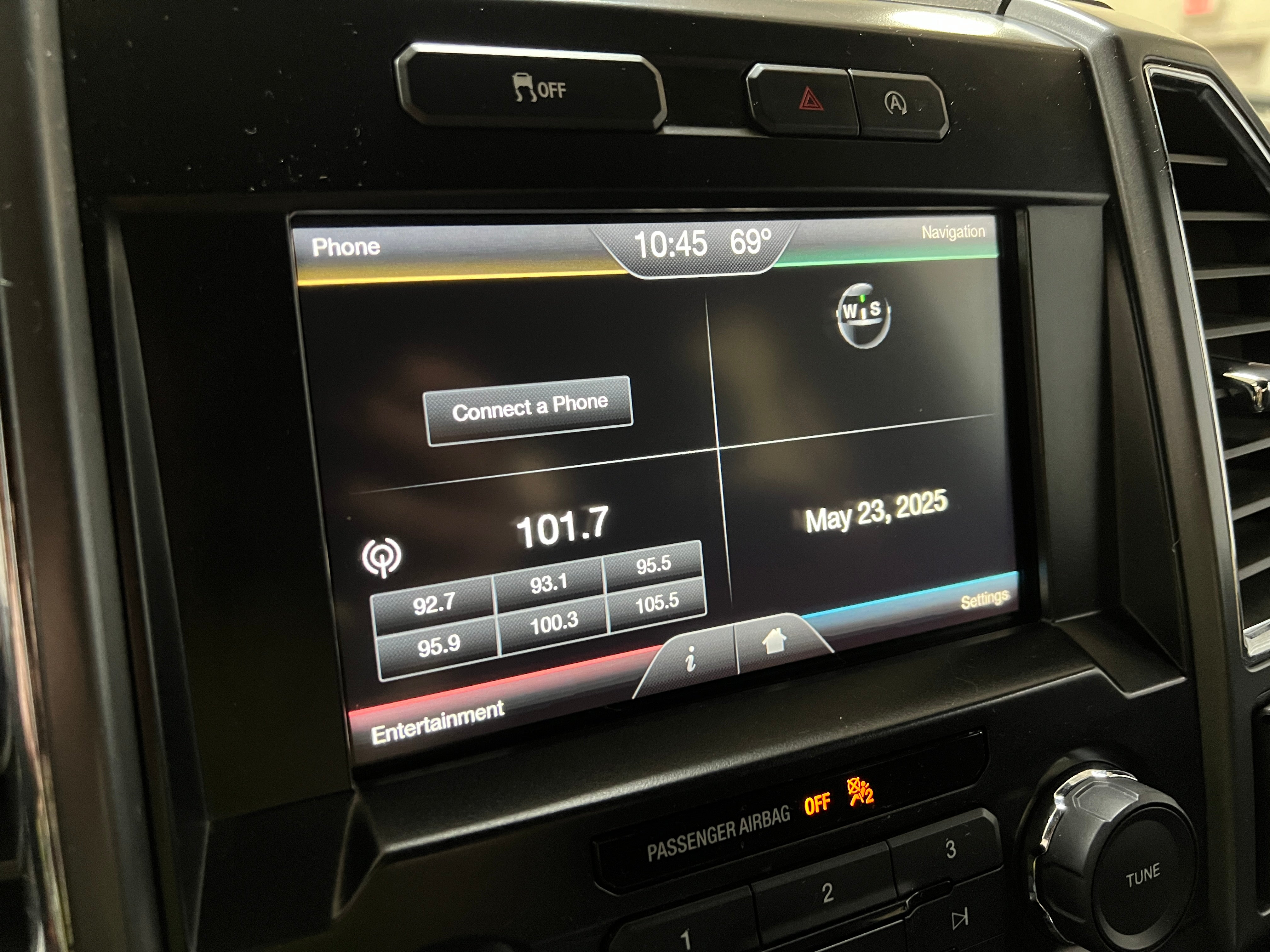2015 Ford Econoline E-150 4