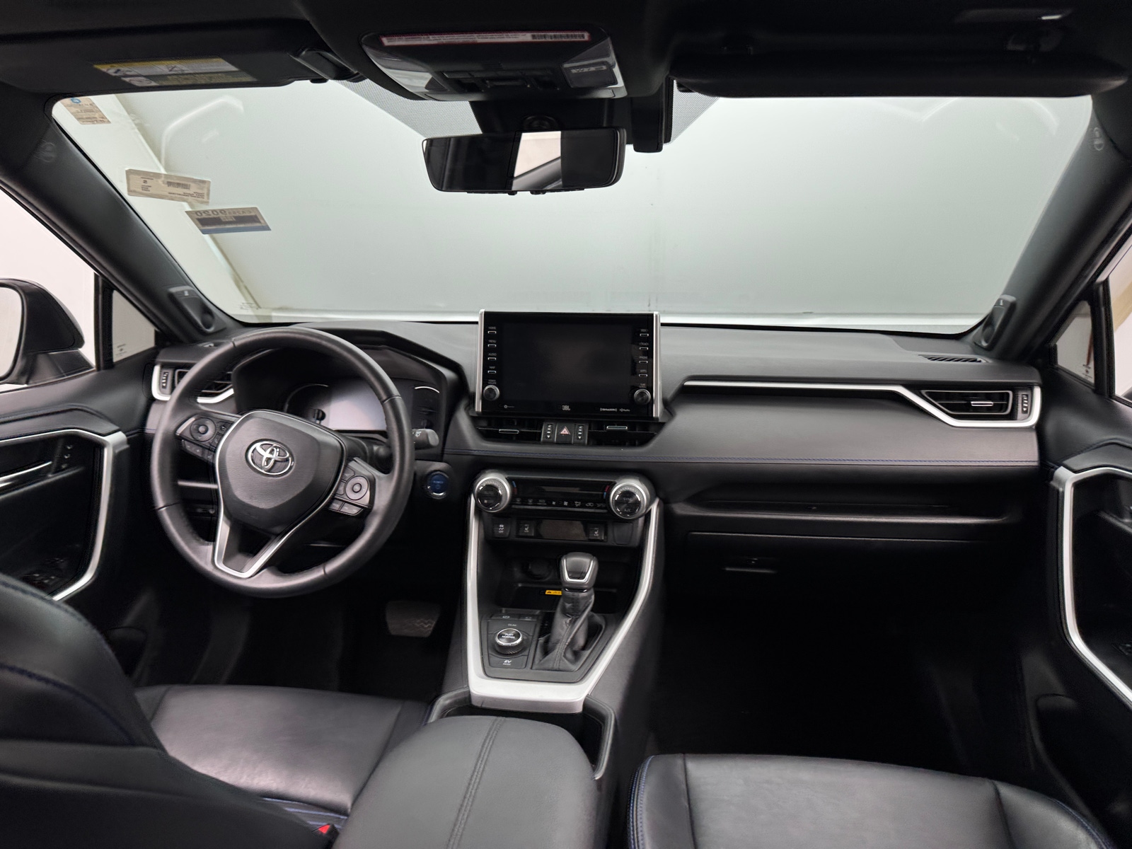 Thumbnail: 2022 Toyota RAV4 - 2