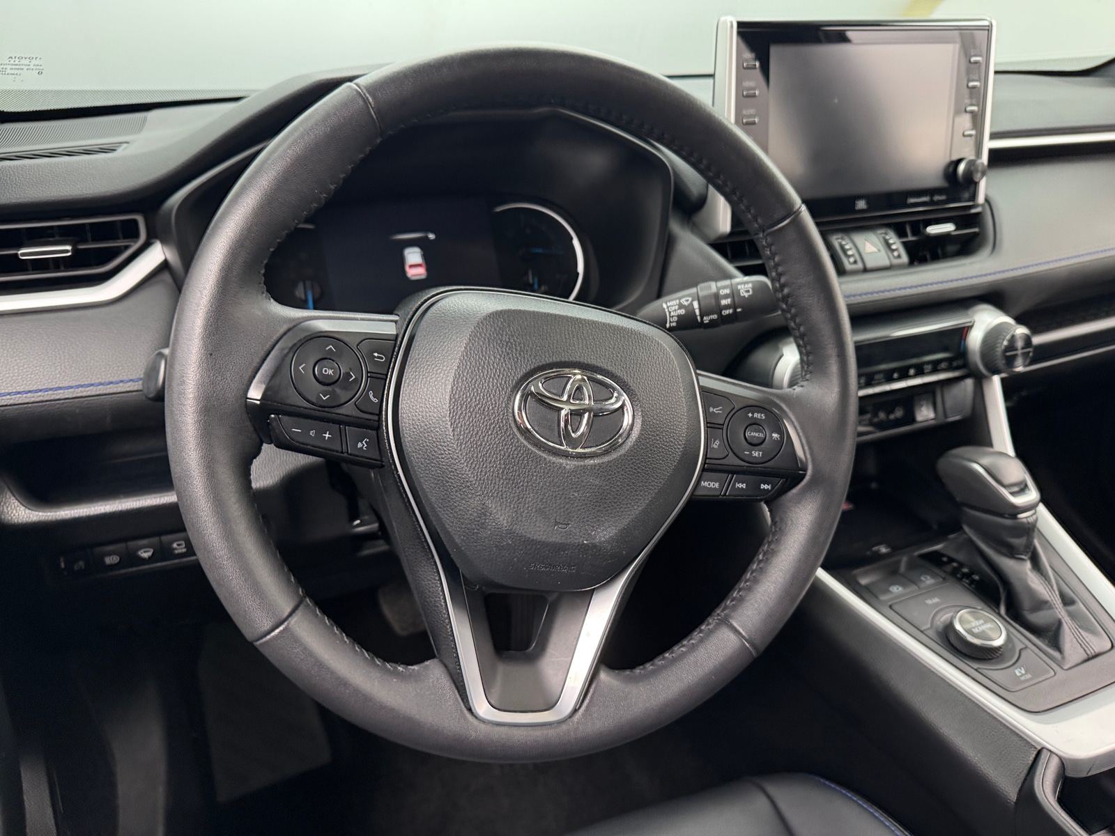 Thumbnail: 2022 Toyota RAV4 - 4