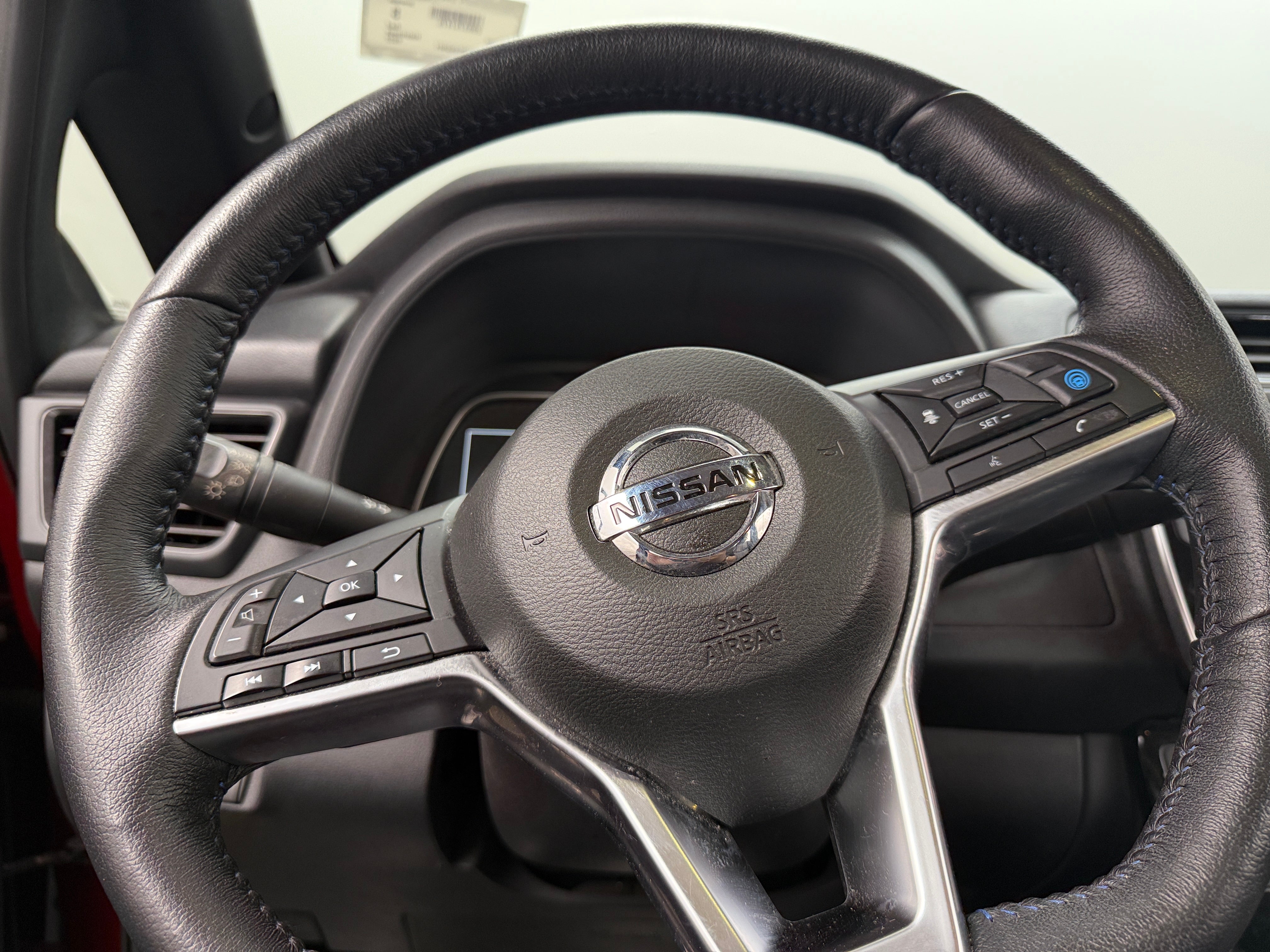 2022 Nissan Leaf SL Plus 4