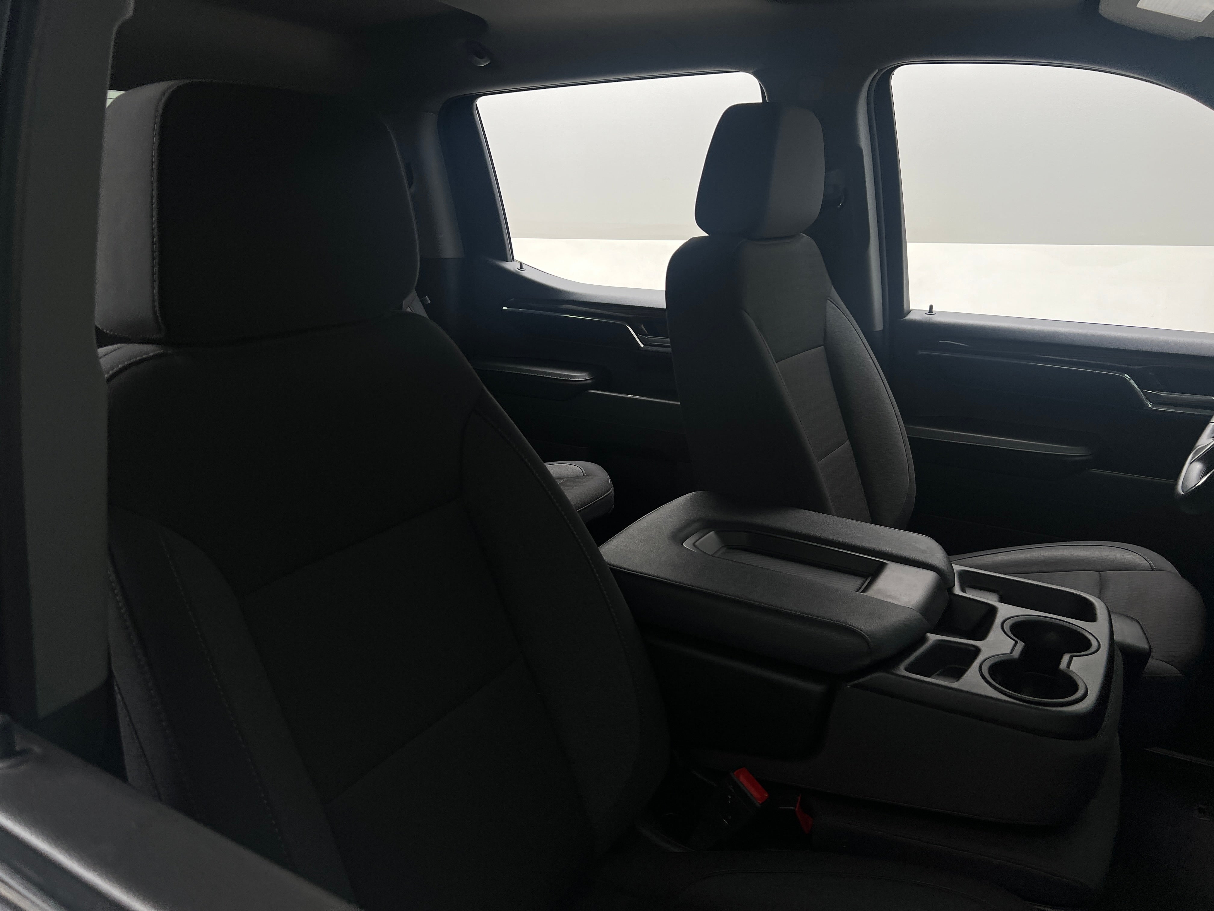 2024 Chevrolet Silverado 1500 LT 2