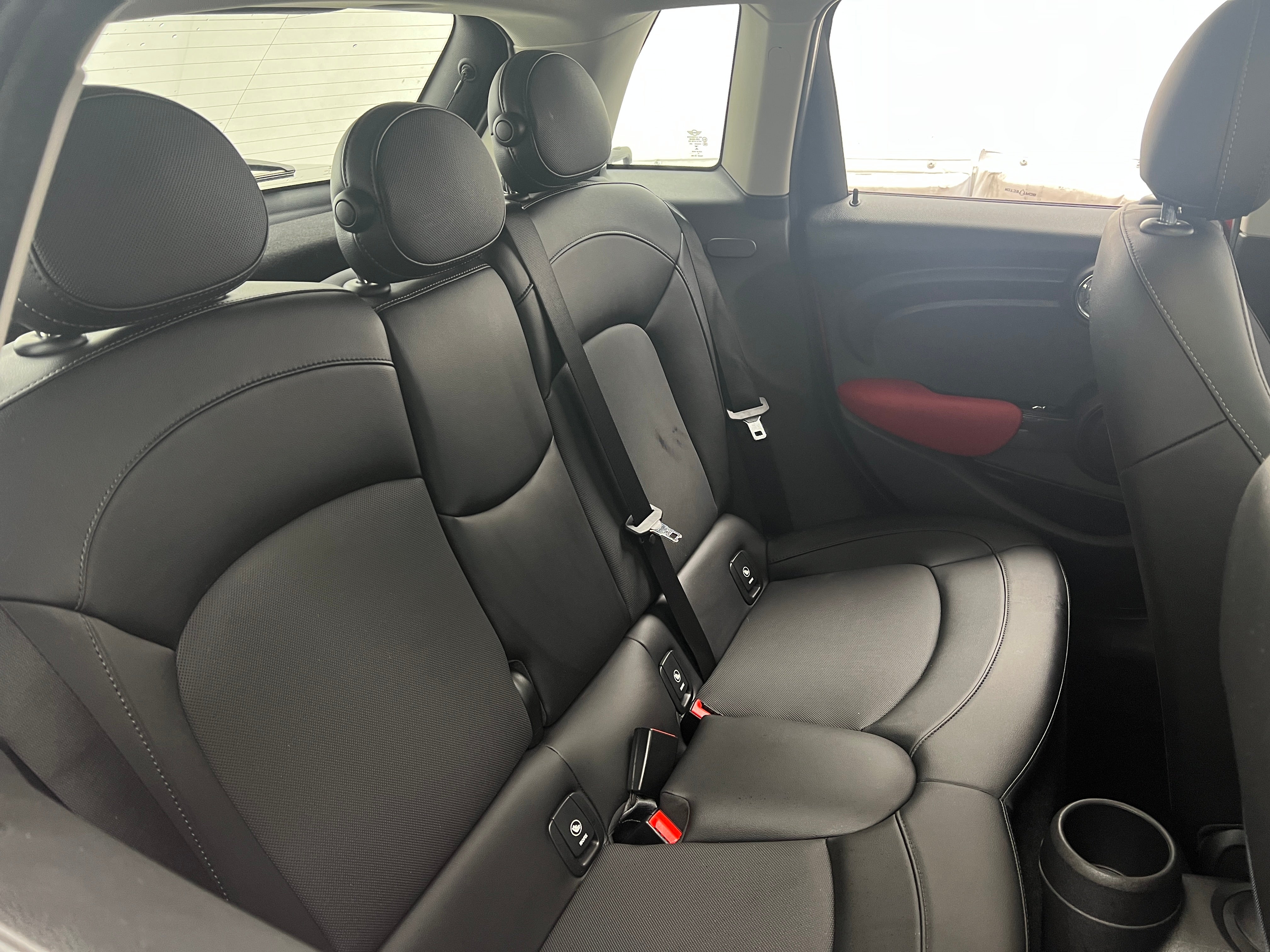 2018 MINI Cooper Hardtop 4 Door 5