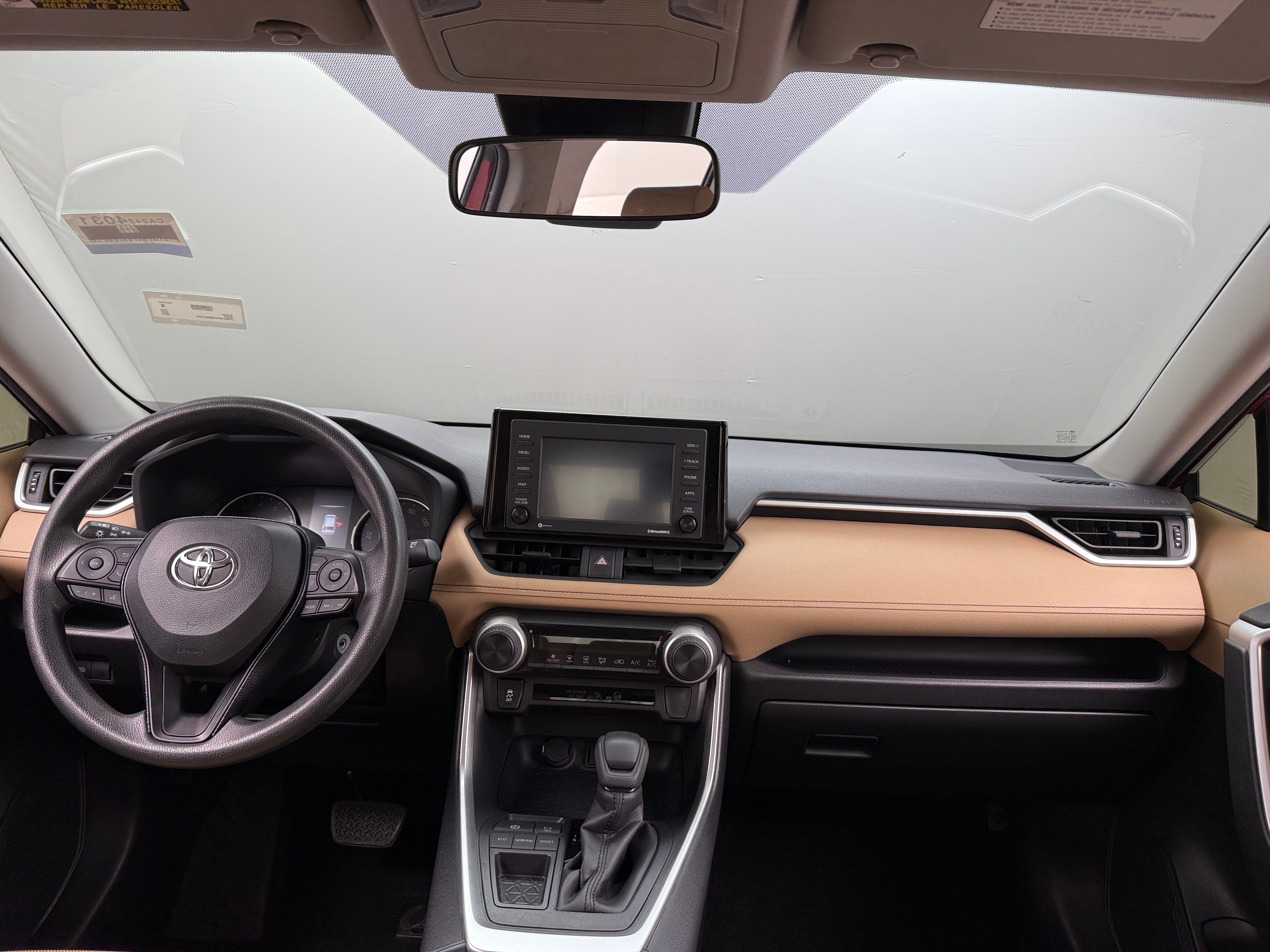 2021 Toyota RAV4 LE 3