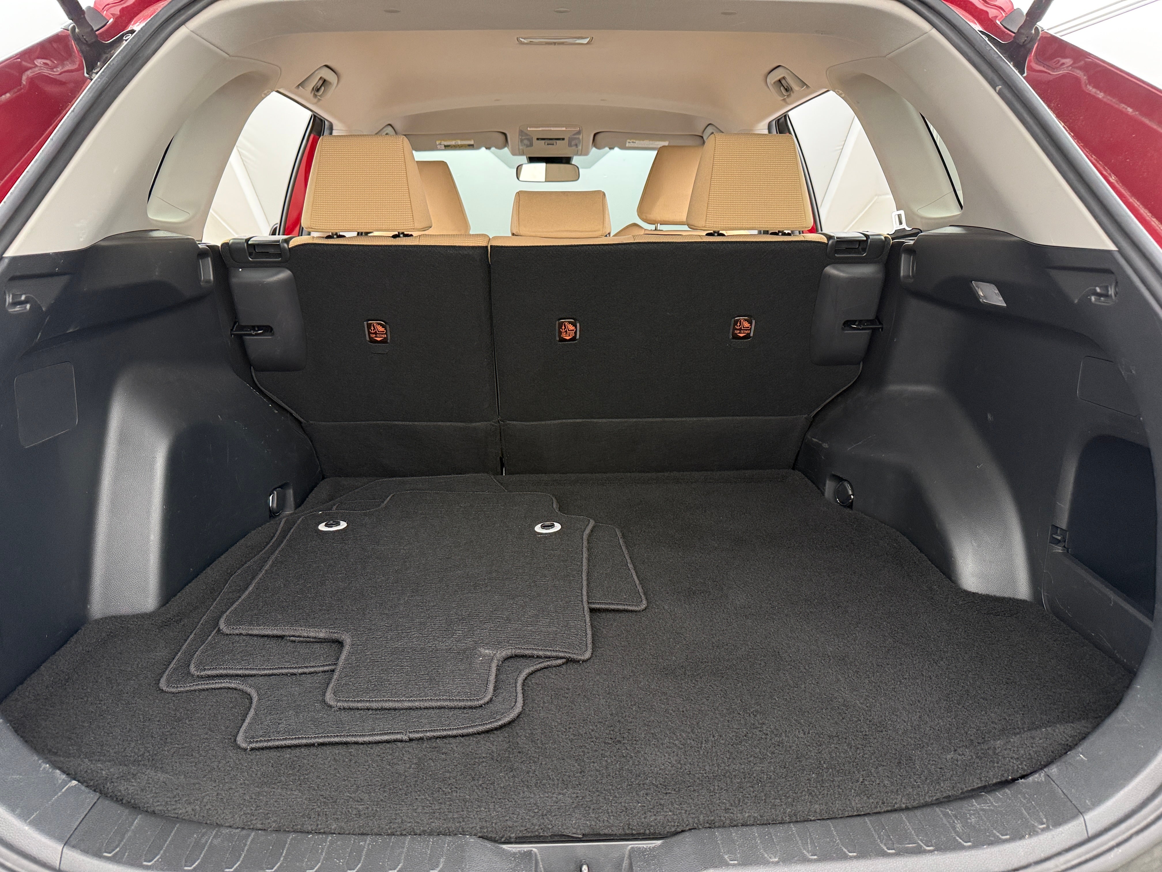 2021 Toyota RAV4 LE 7