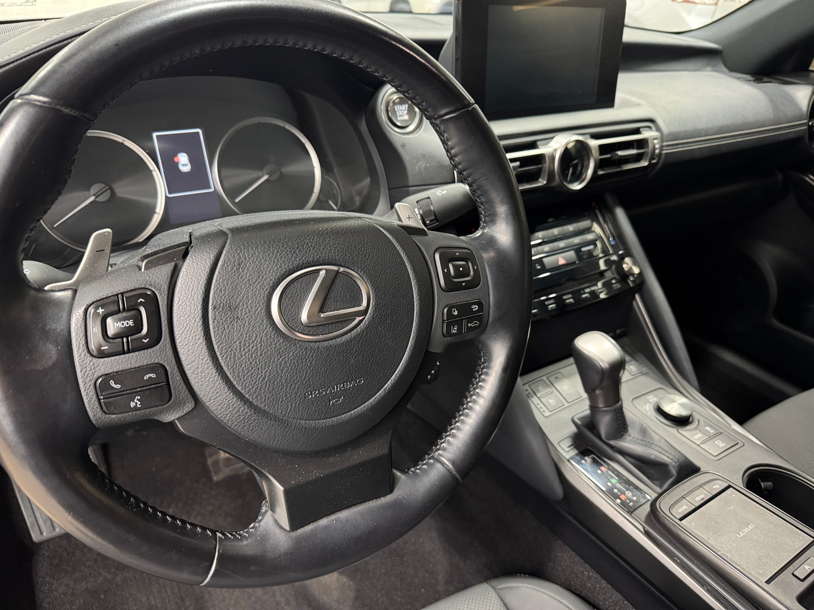 Thumbnail: 2021 Lexus IS - 2