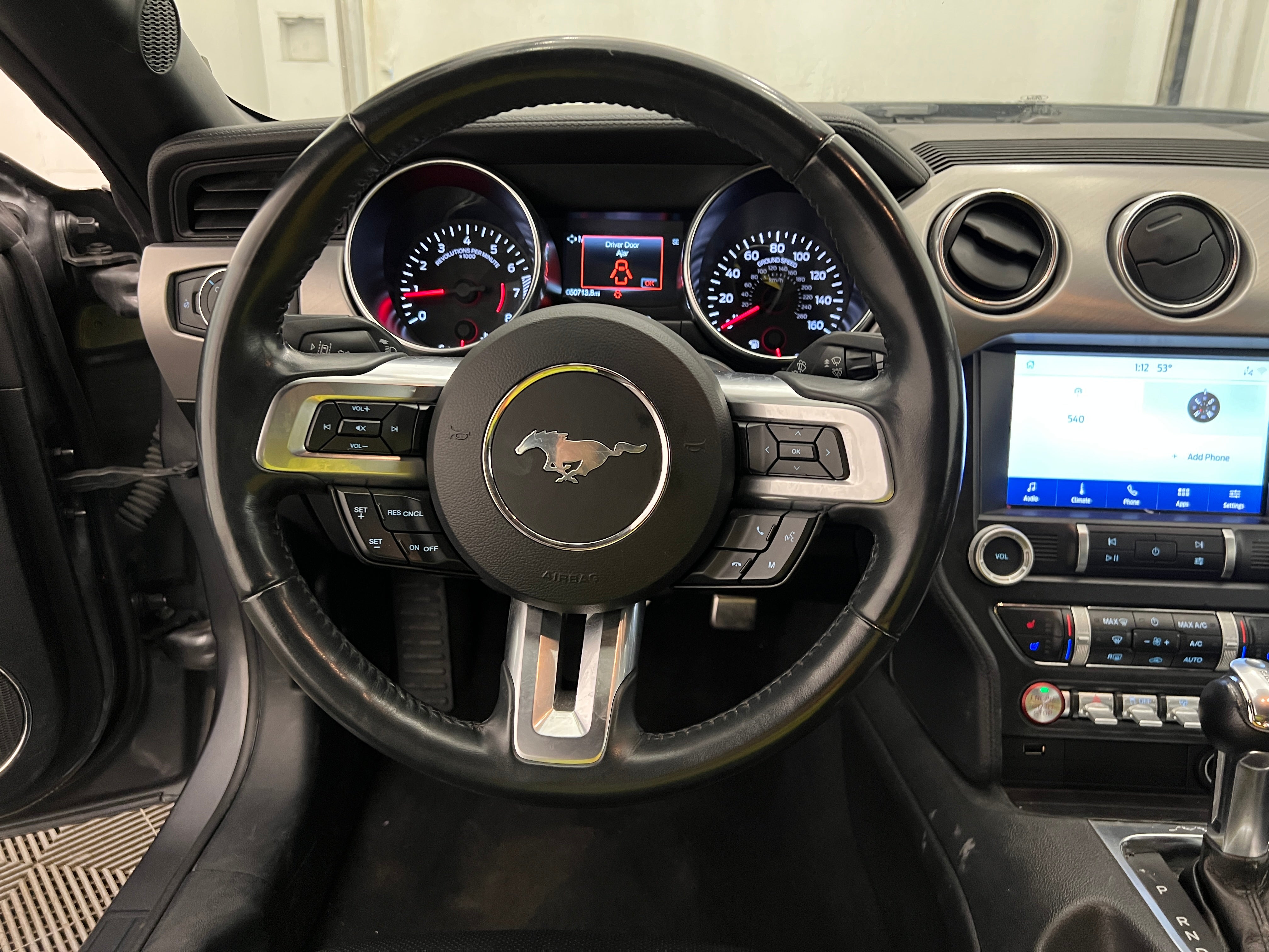 2023 Ford Mustang  4