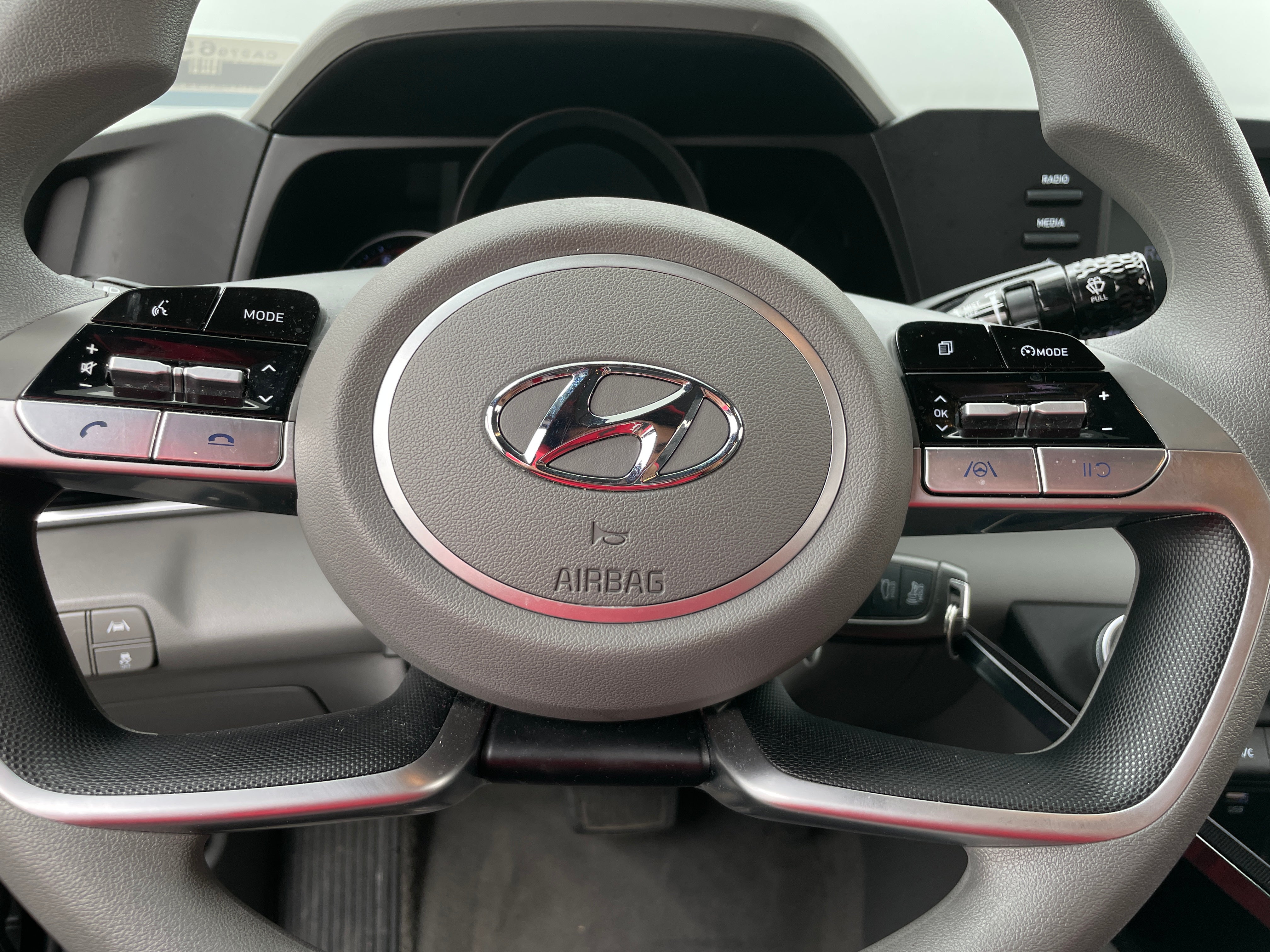 2023 Hyundai Elantra SE 5