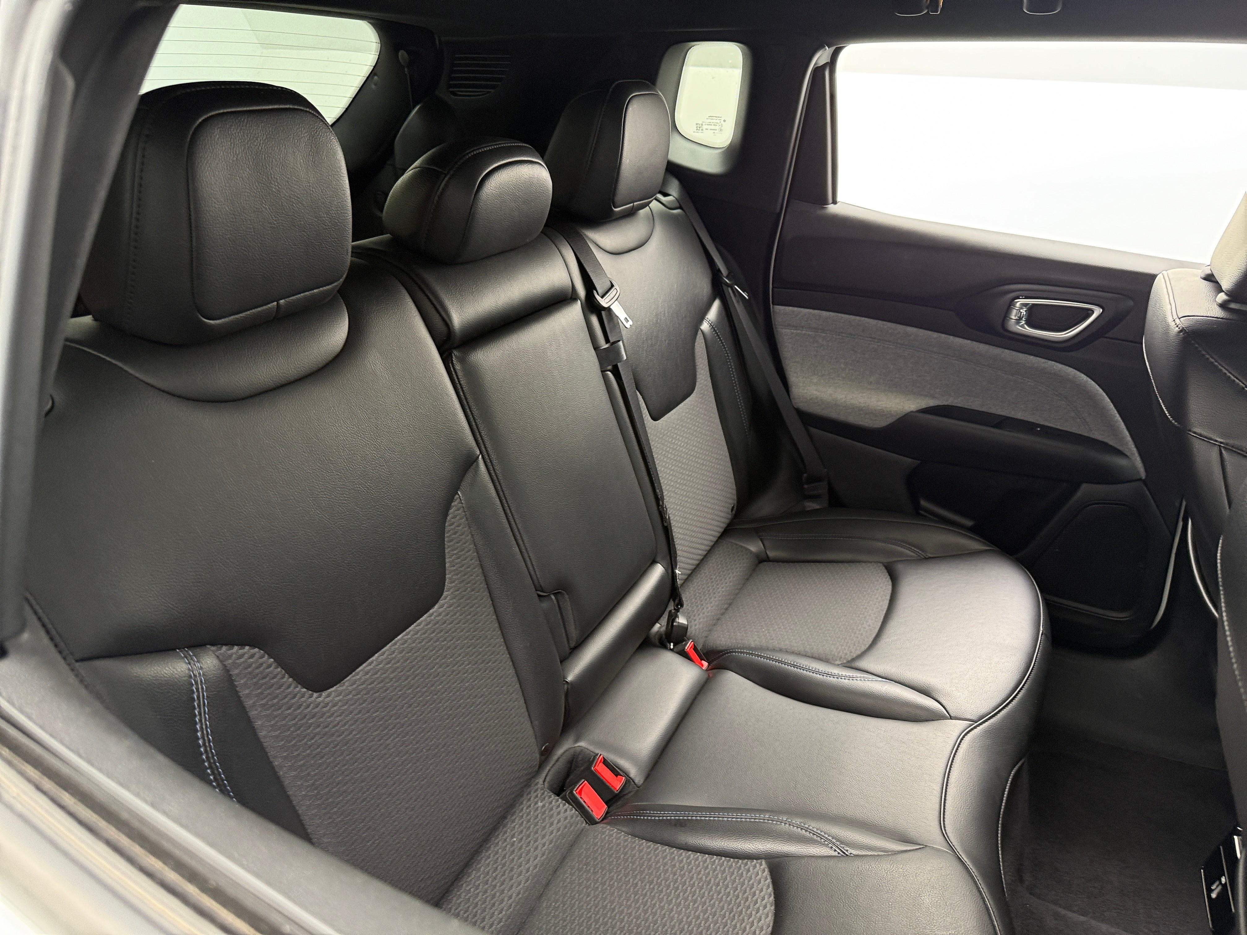 2023 Jeep Compass Latitude 6