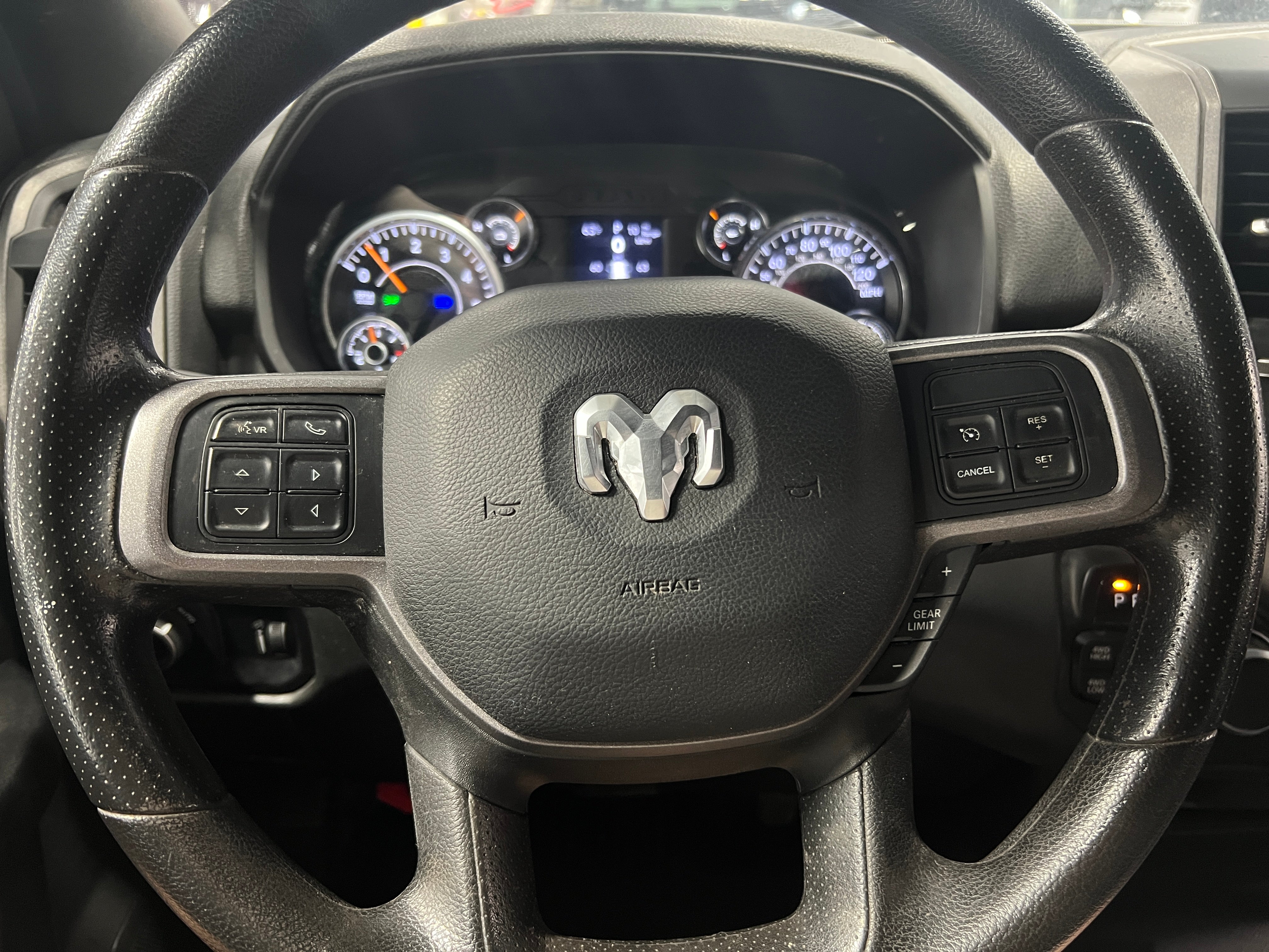 2022 RAM 2500 Tradesman 4