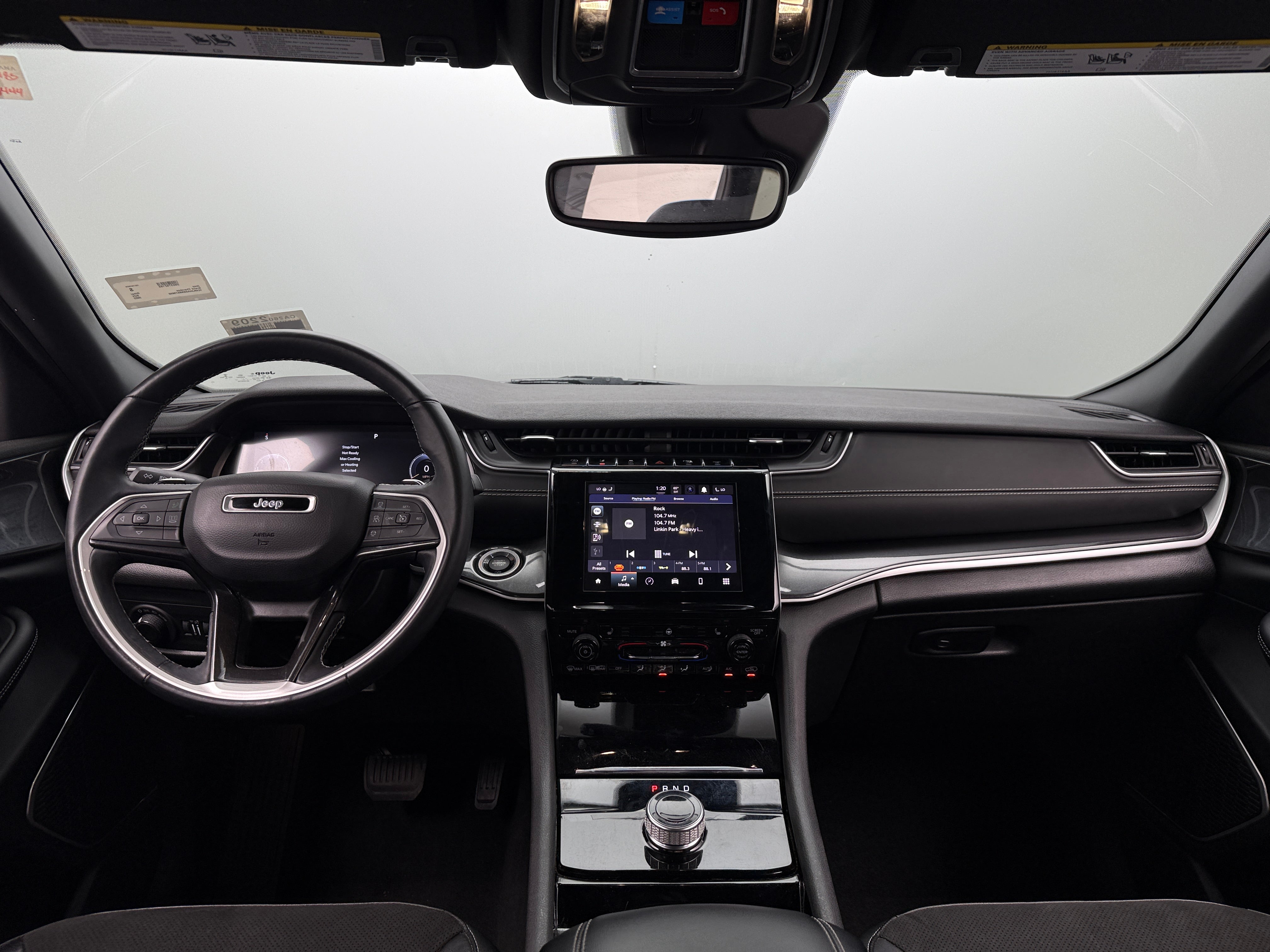 2022 Jeep Grand Cherokee Altitude 2