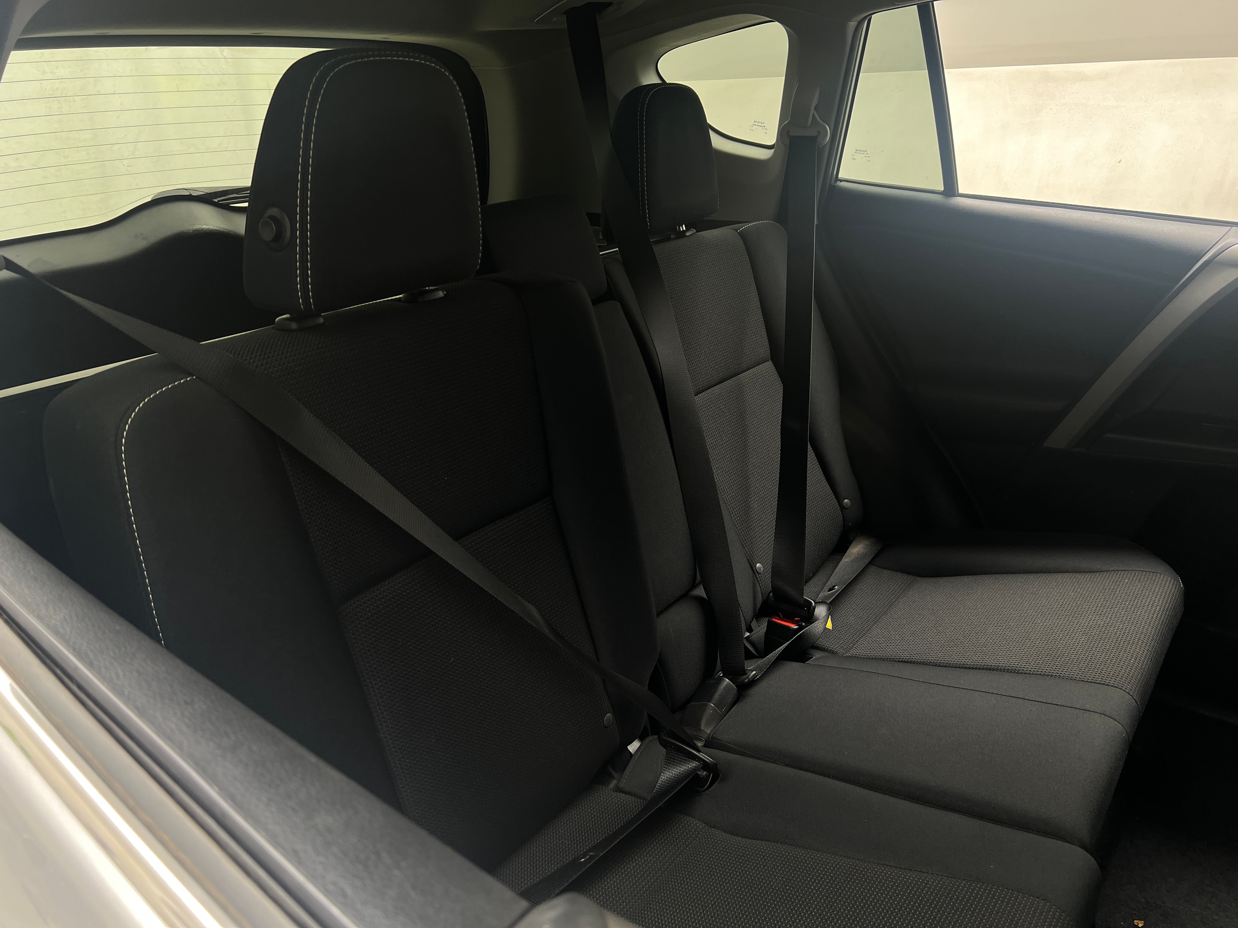 2018 Toyota RAV4 XLE 6