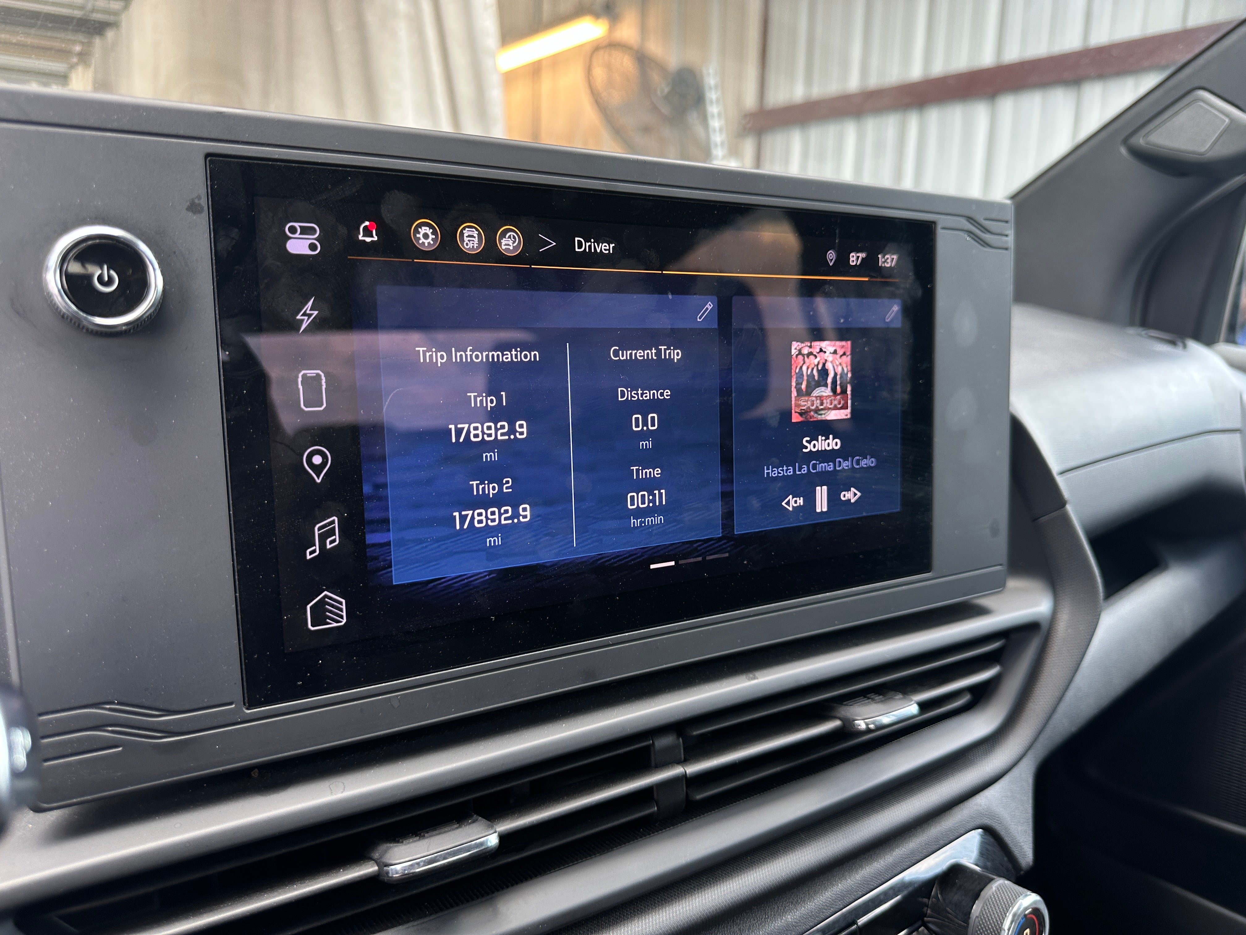 2024 Chevrolet Silverado EV Work Truck 3