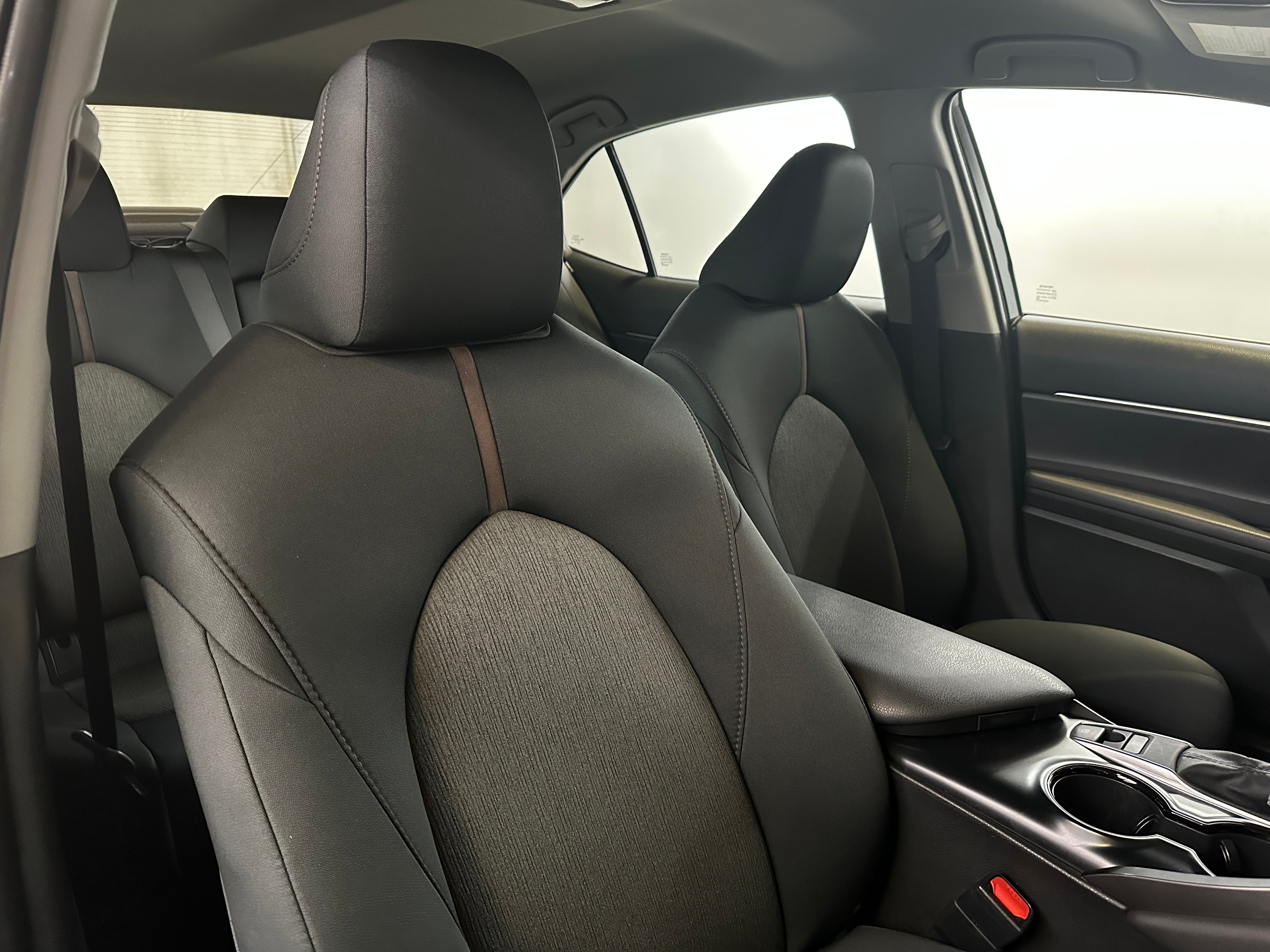 2020 Toyota Camry LE 2
