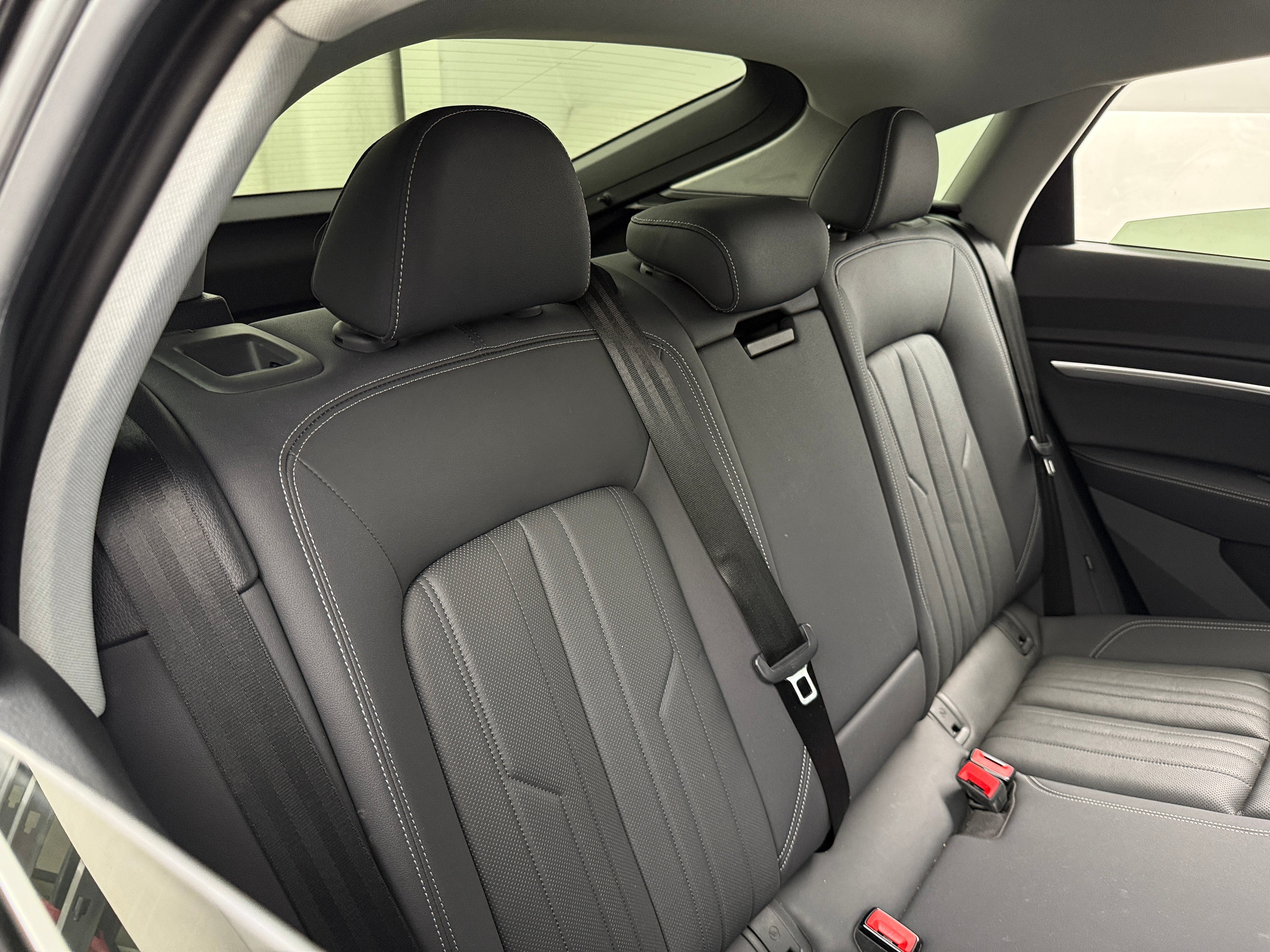 2020 Audi e-tron S Premium Plus 5