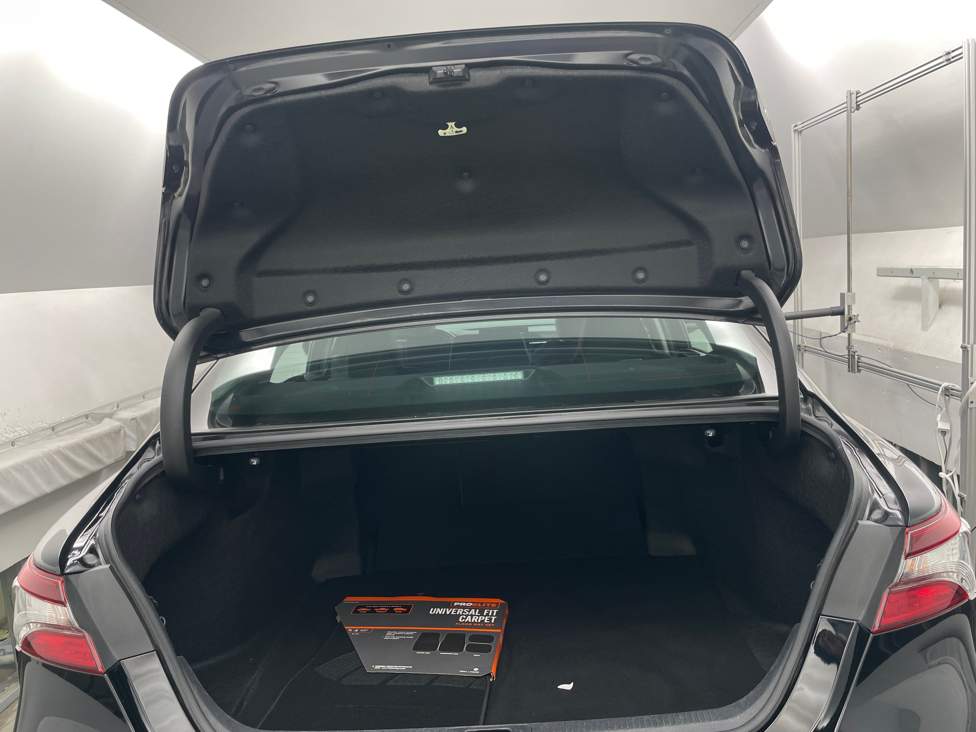 2023 Toyota Camry SE 6