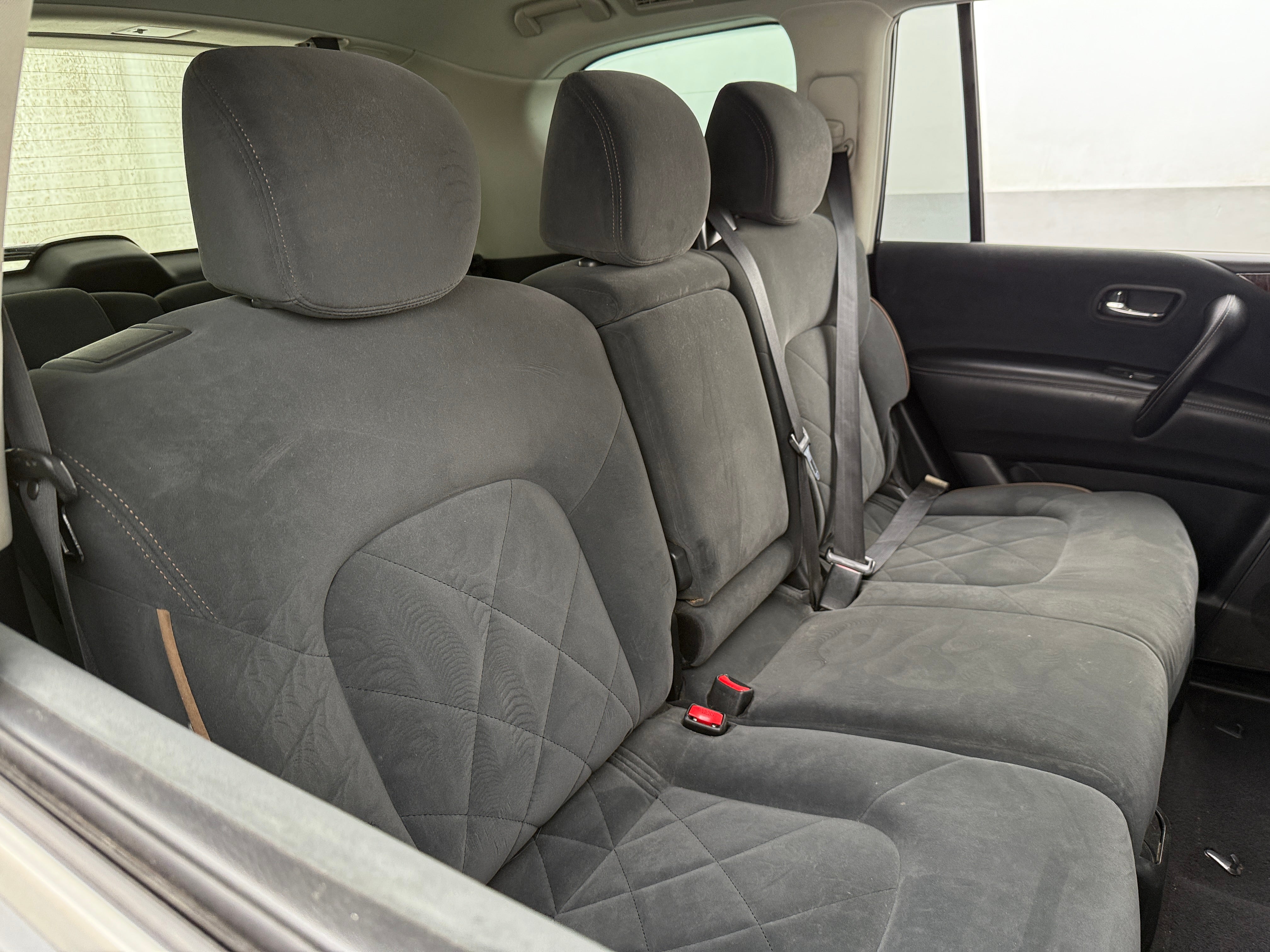 2018 Nissan Armada SV 6