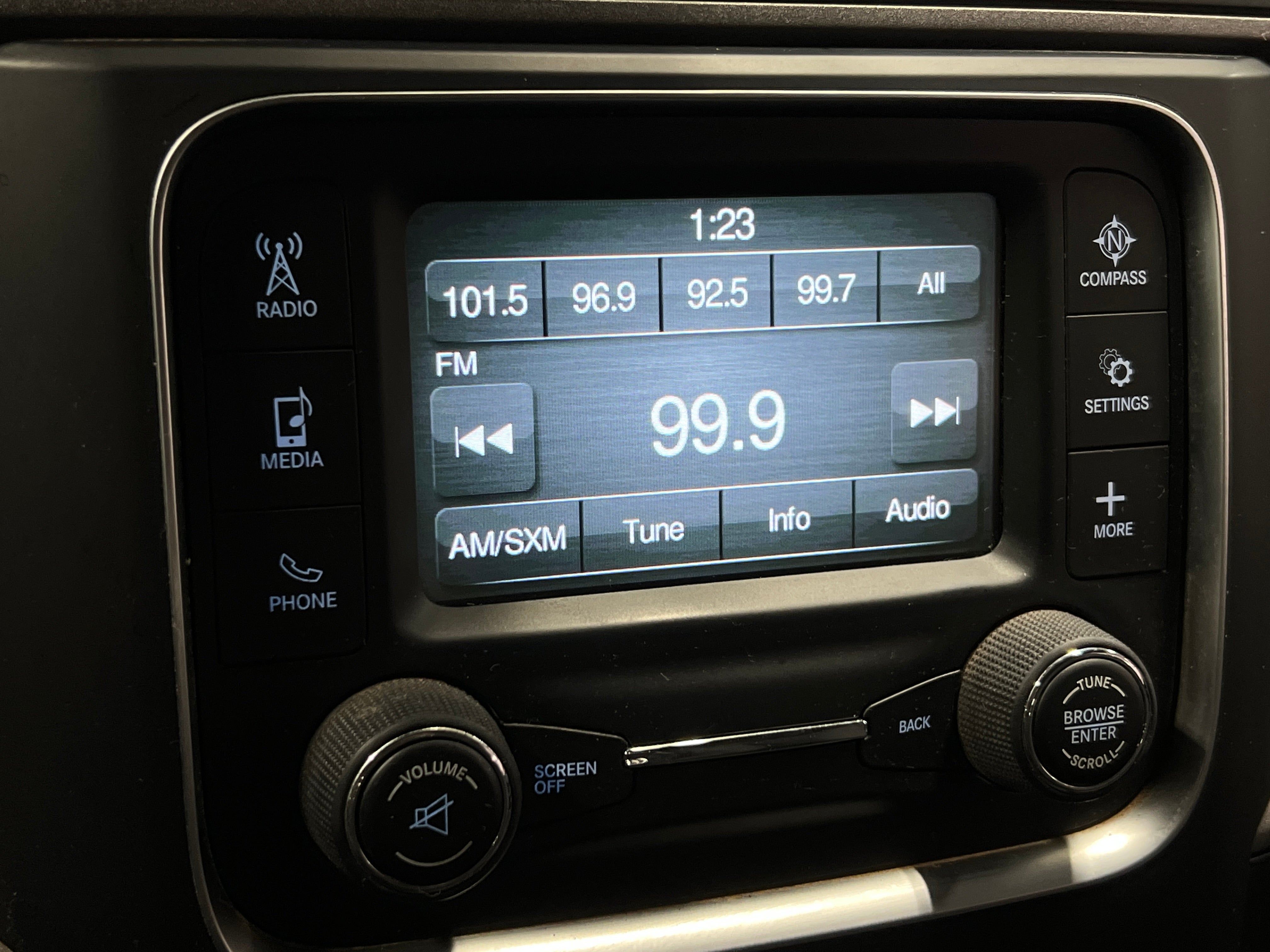 2018 RAM 1500 Express 3