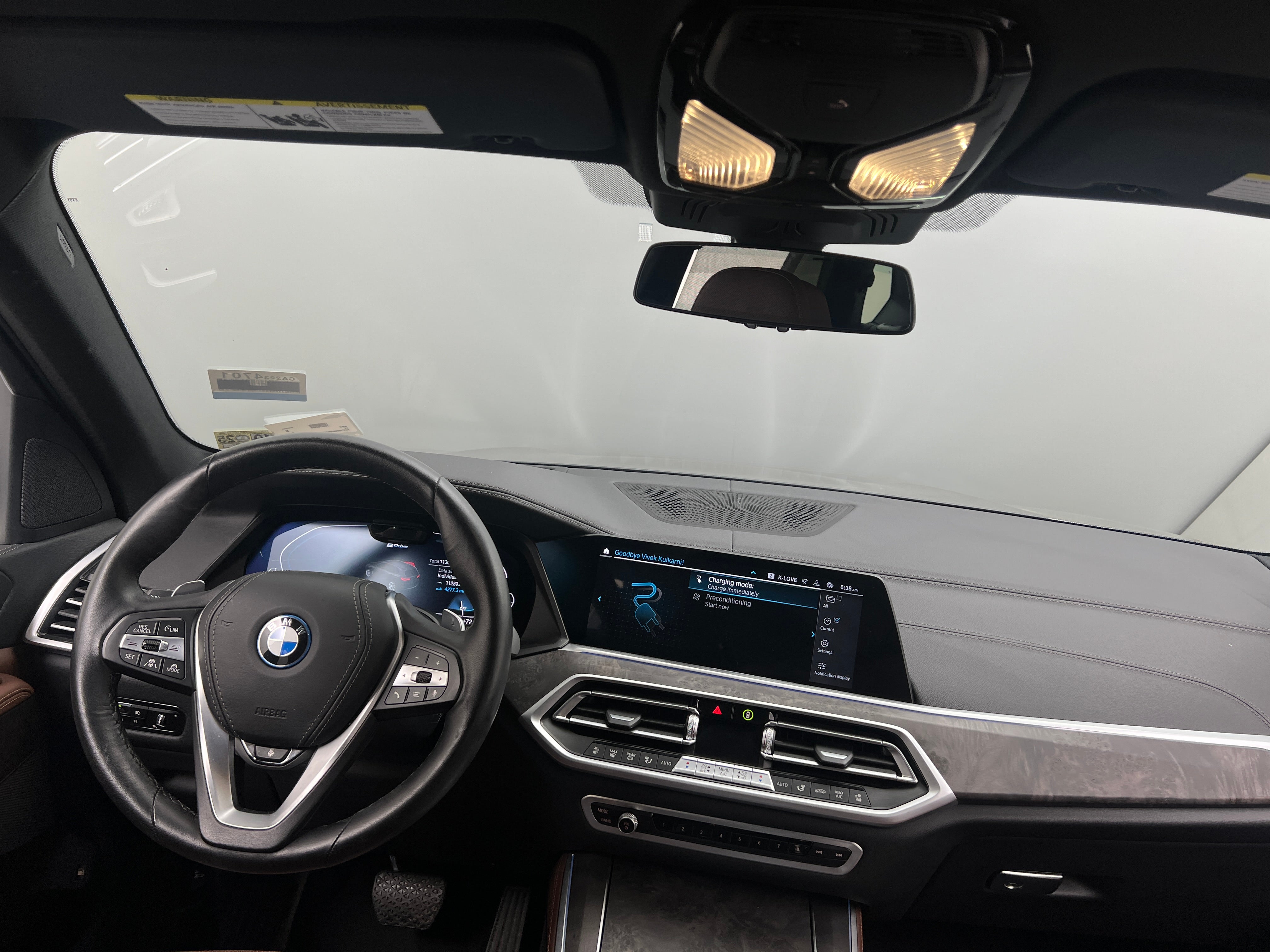 2023 BMW X5 xDrive45e 2