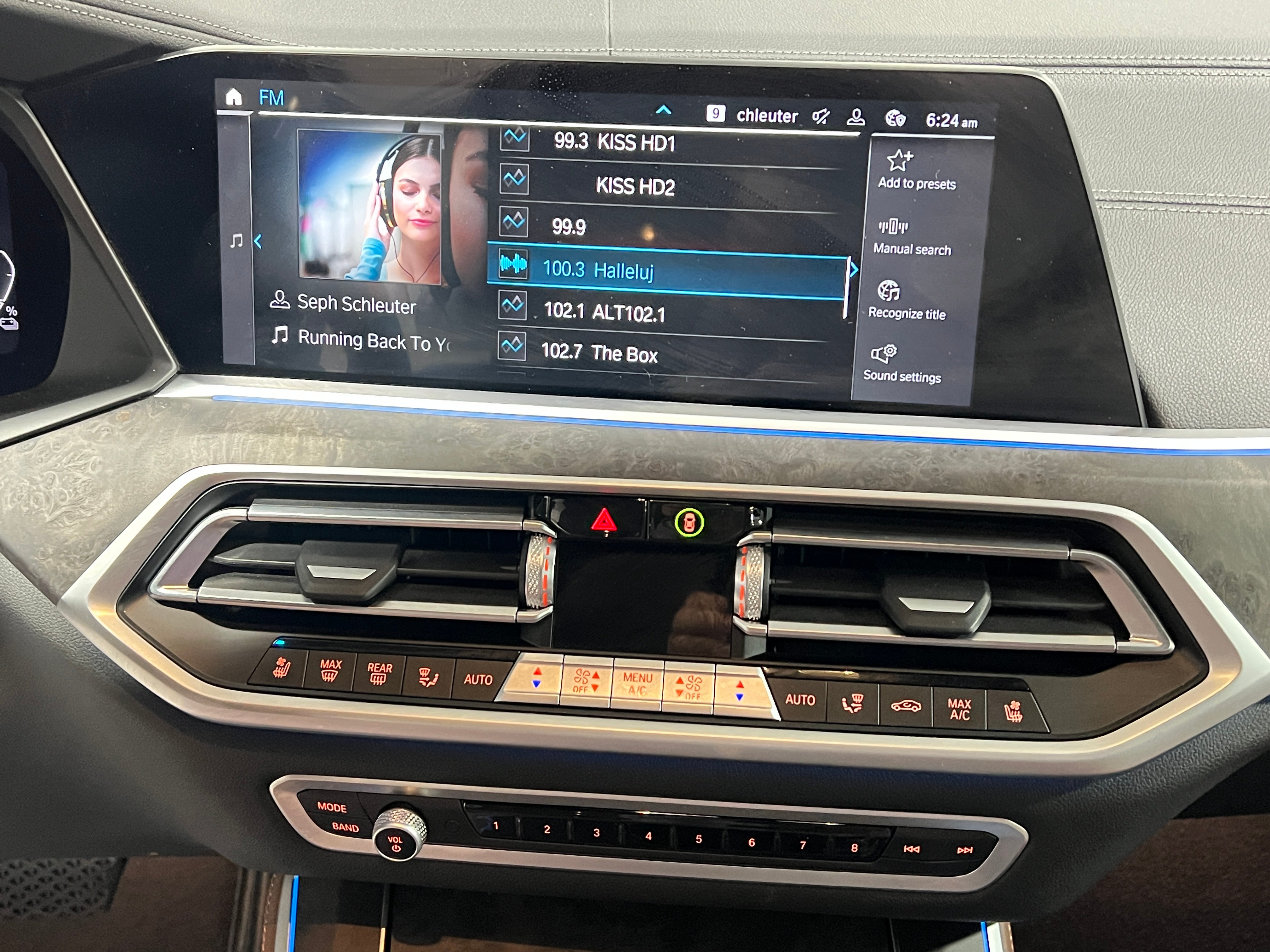 2023 BMW X5 xDrive45e 3