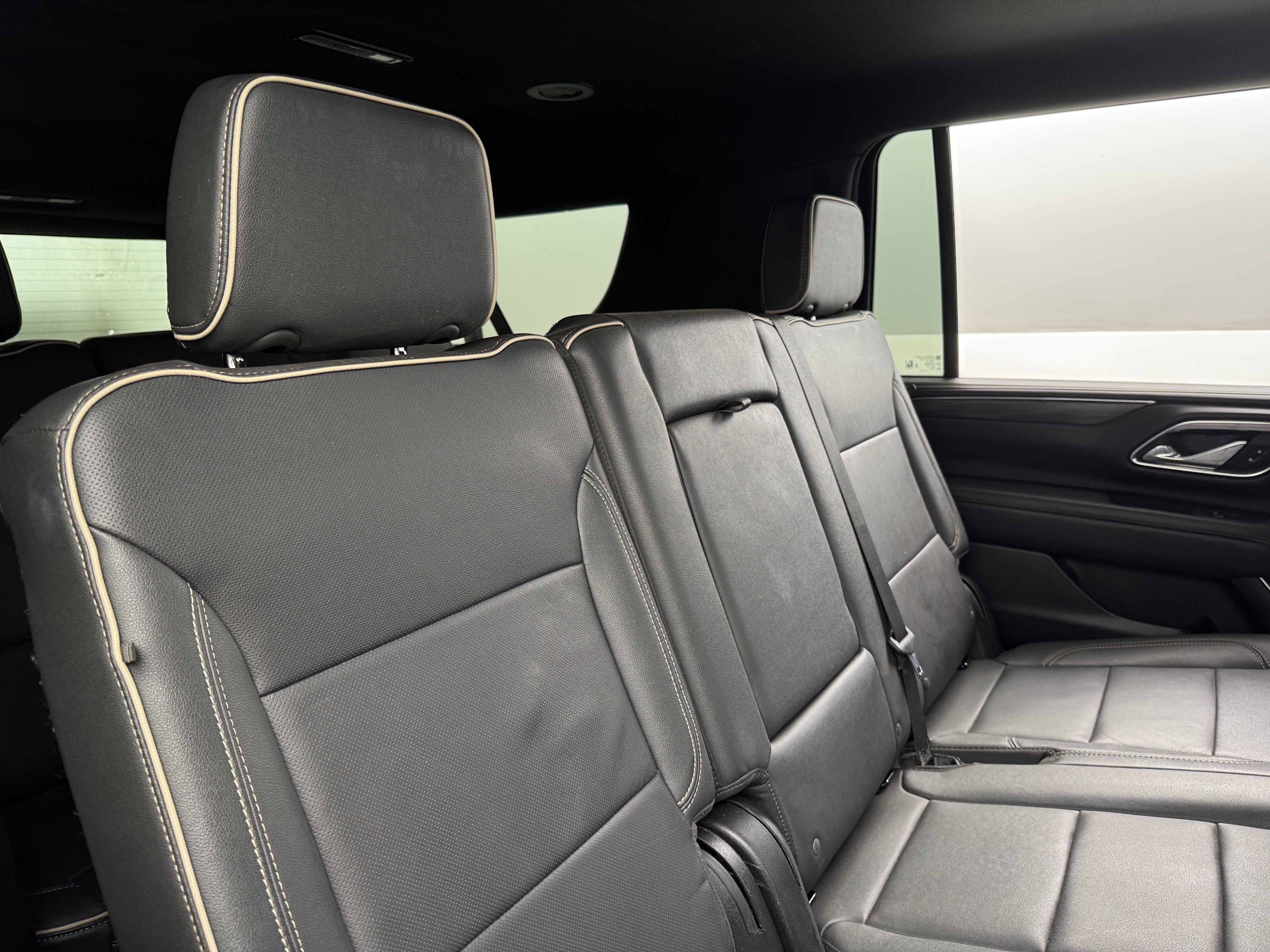 2024 GMC Yukon XL SLT 5
