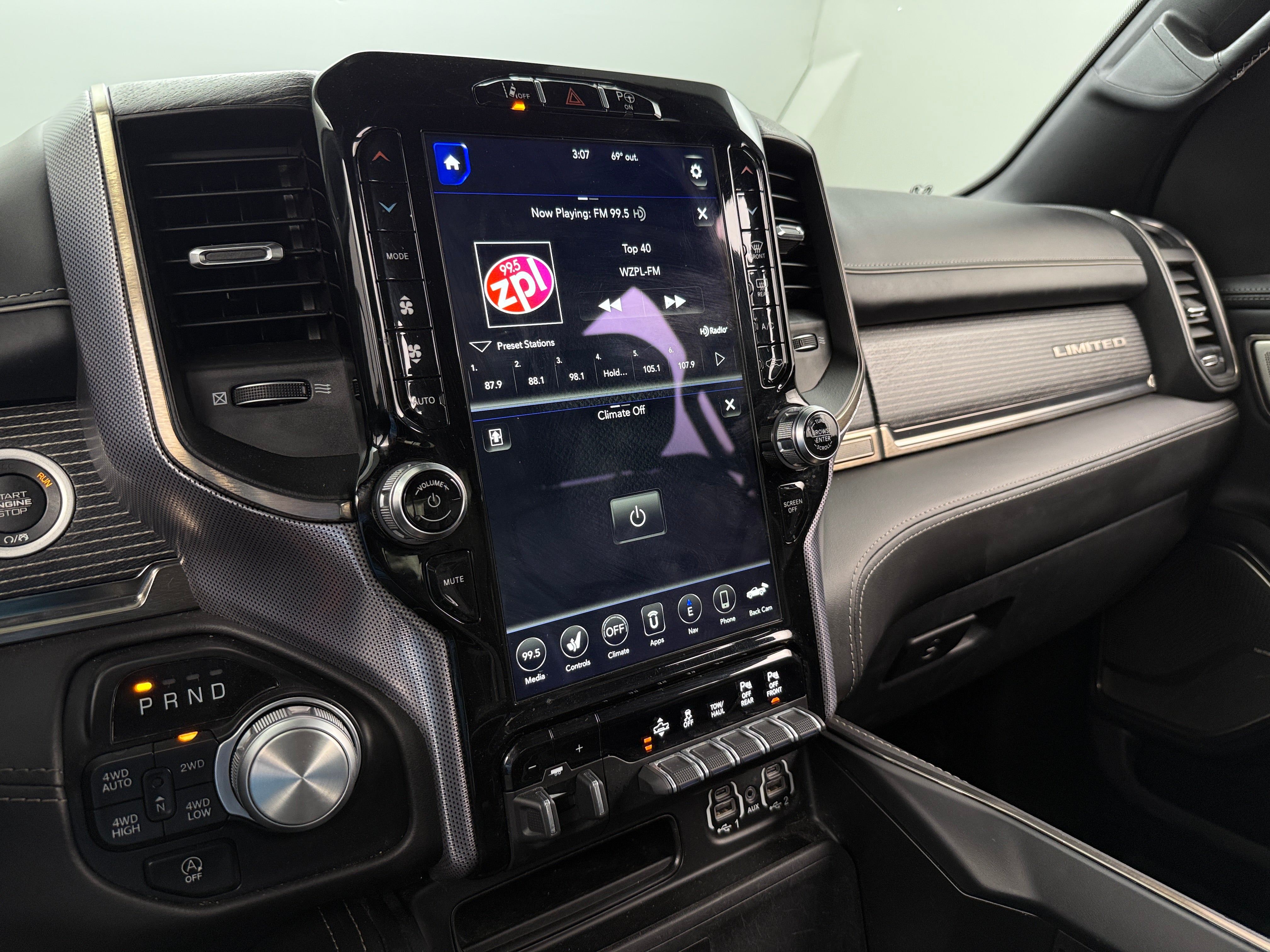 2020 RAM 1500 Limited 3