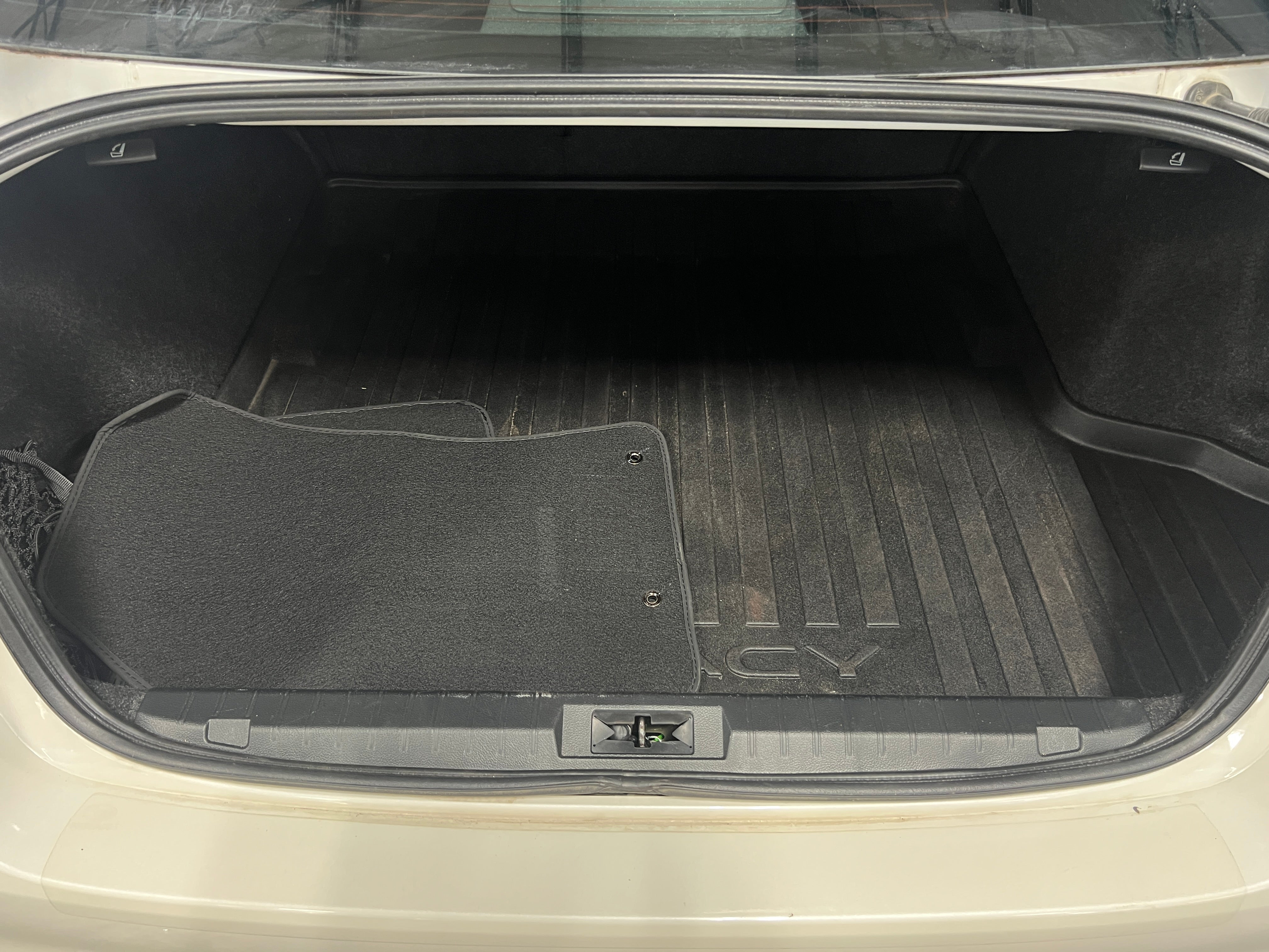 2016 Subaru Legacy Limited 6