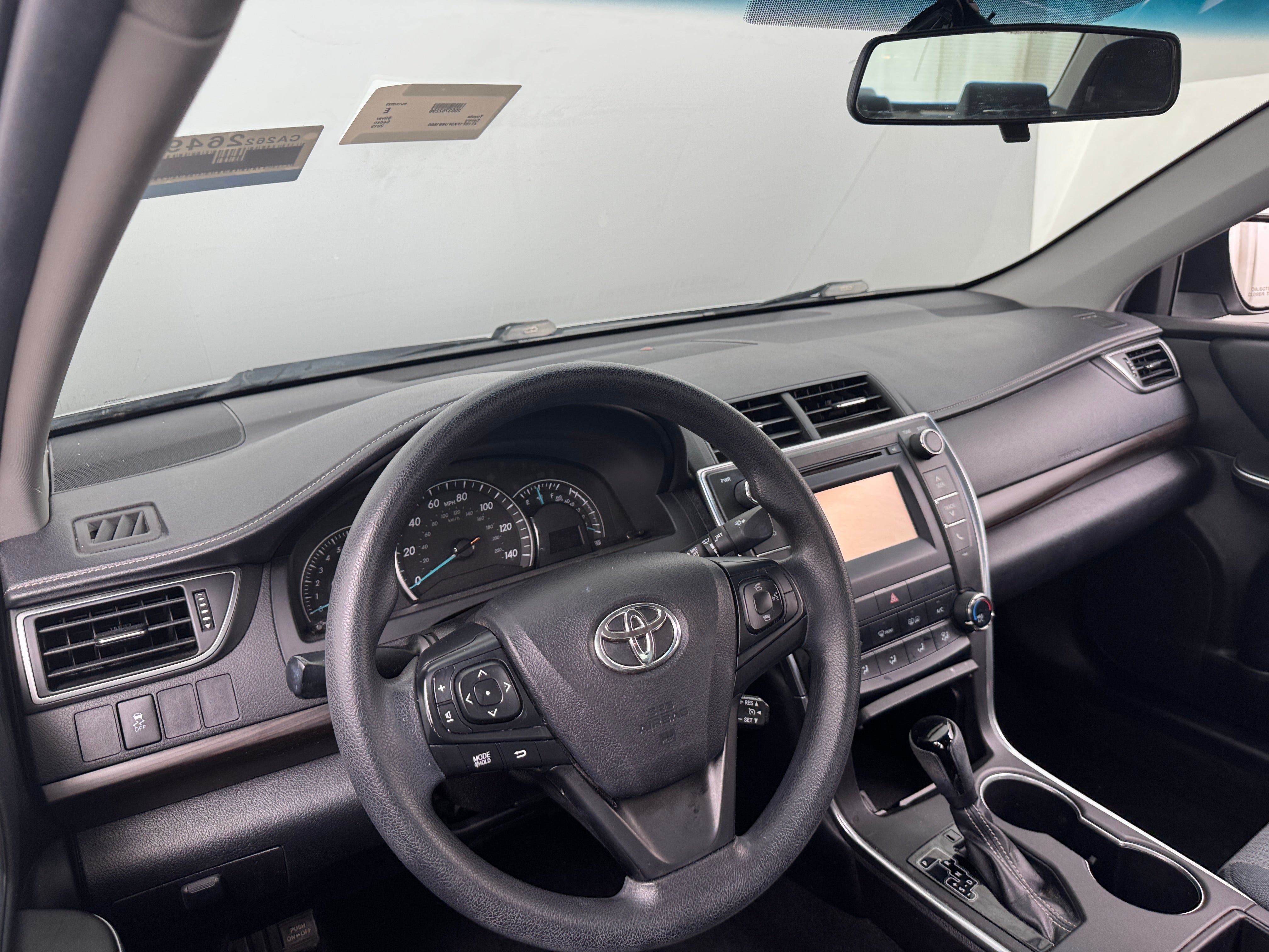 2015 Toyota Camry LE 3