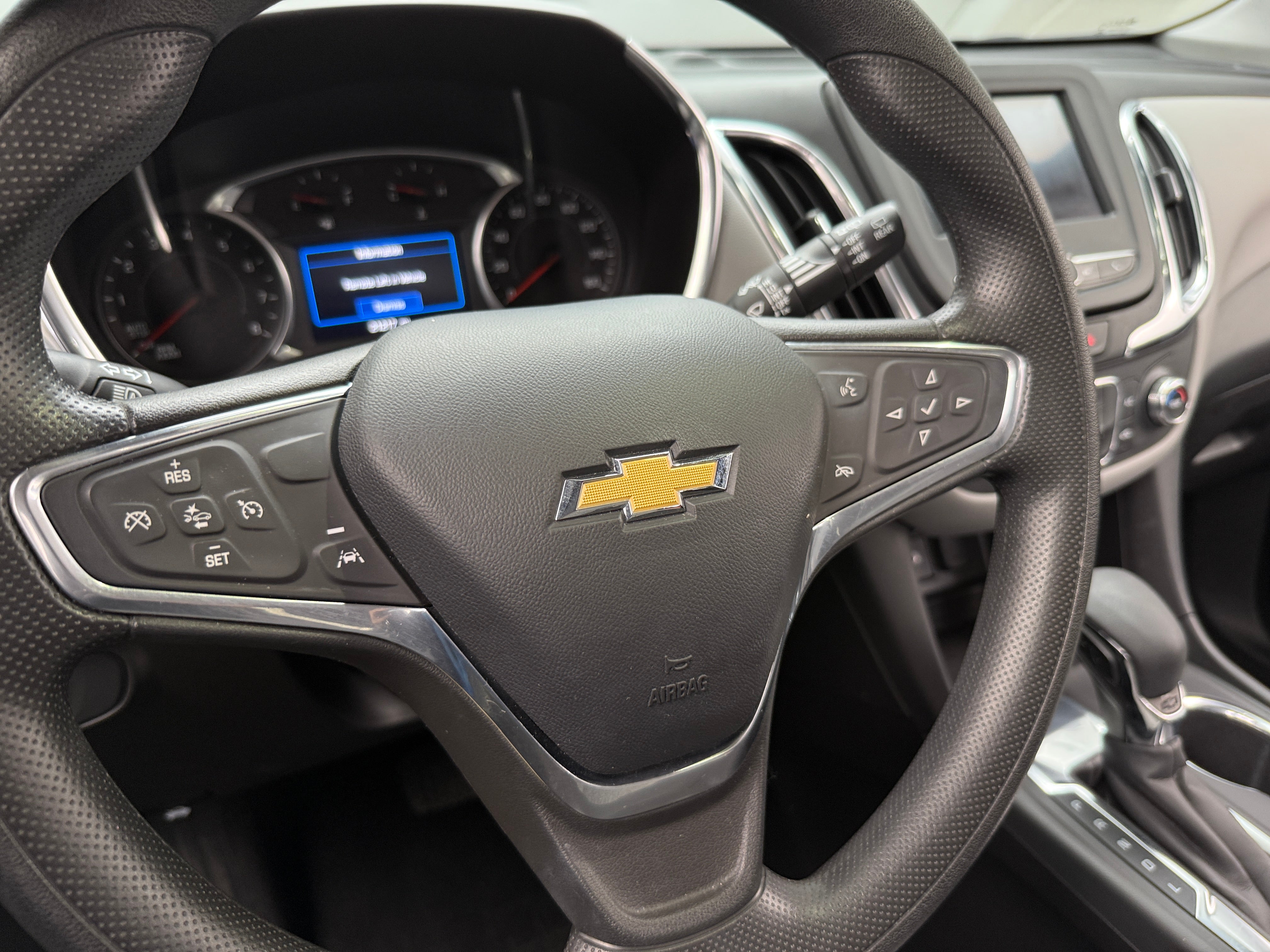 2022 Chevrolet Equinox LS 5