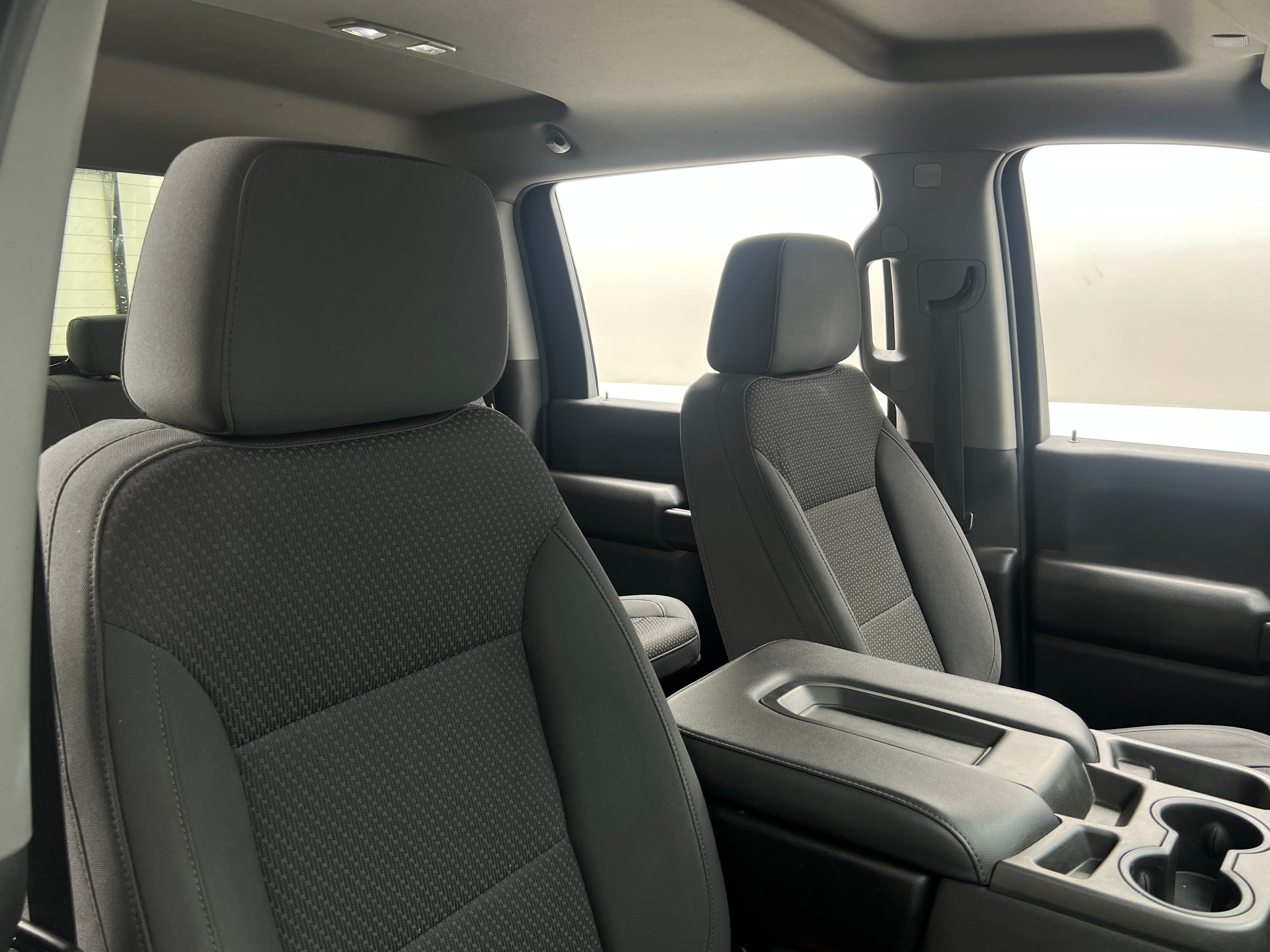 2020 Chevrolet Silverado 2500 Custom 2