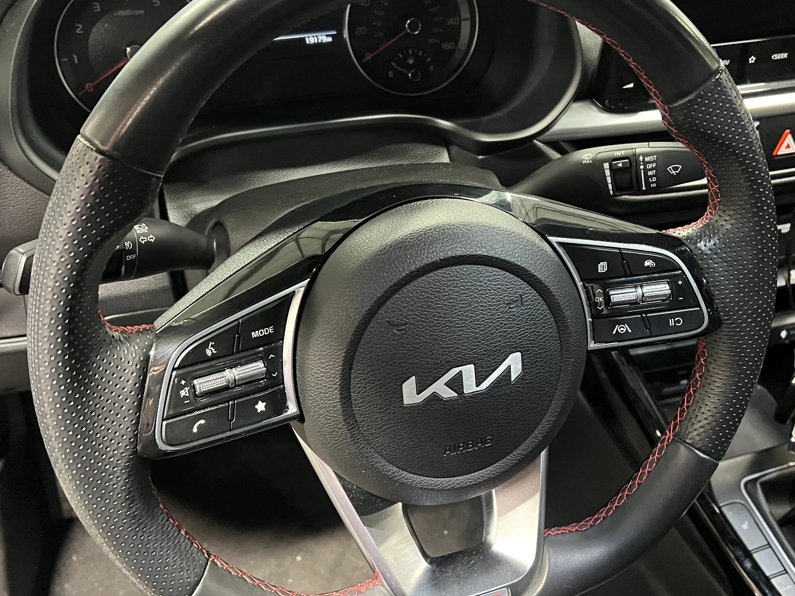 2022 Kia Forte GT 4