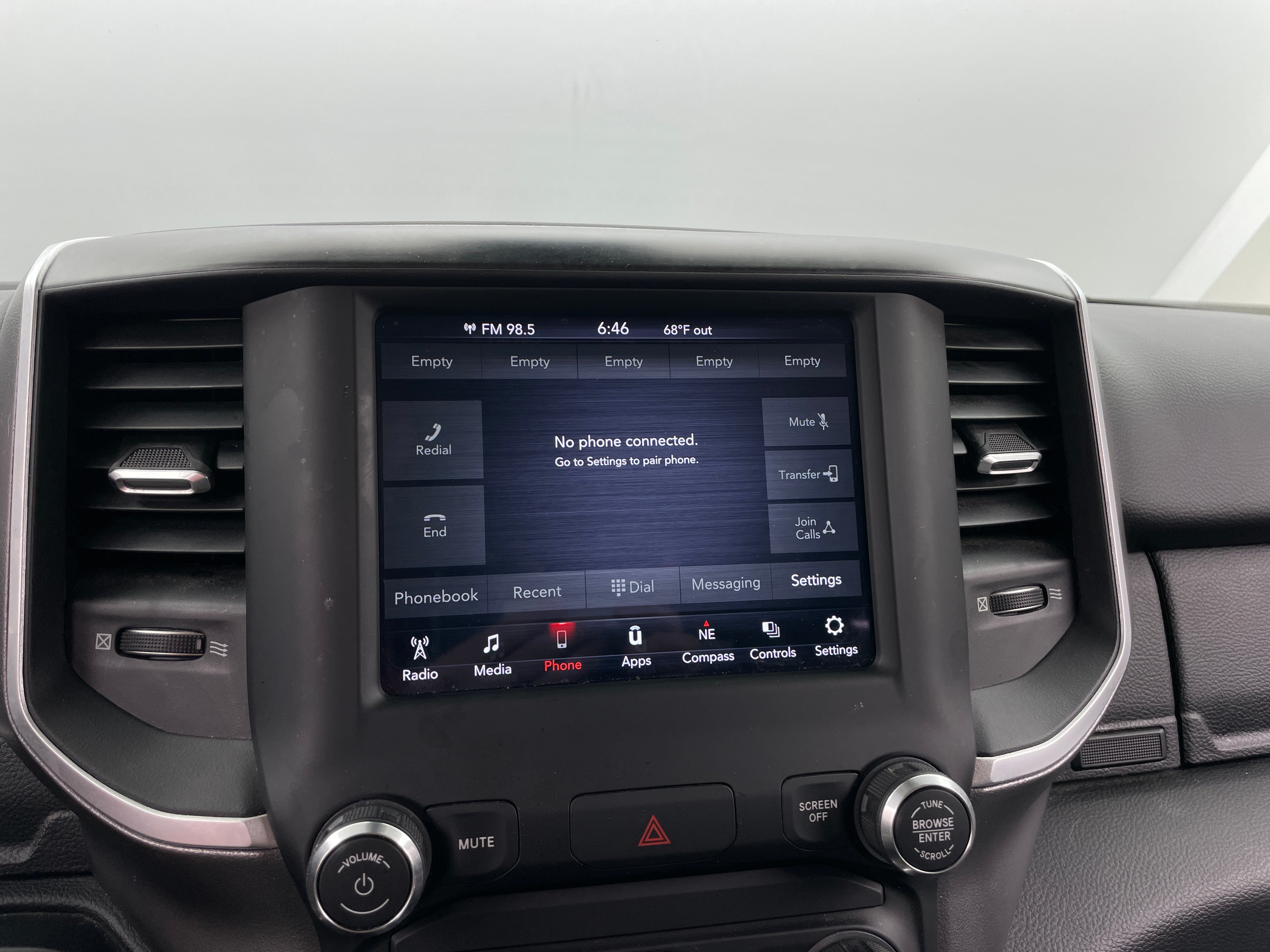 2020 RAM 1500 Big Horn 4