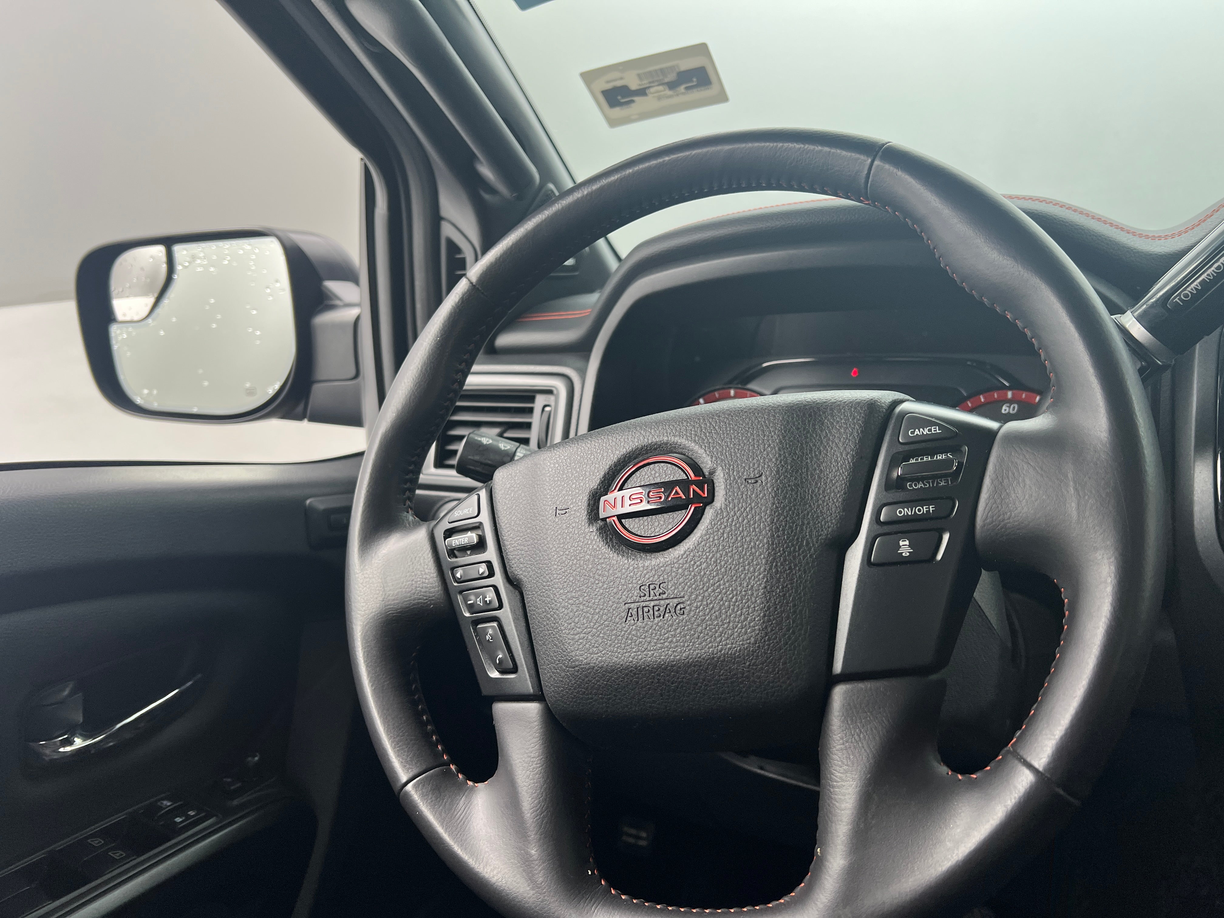 2023 Nissan Titan PRO-4X 4