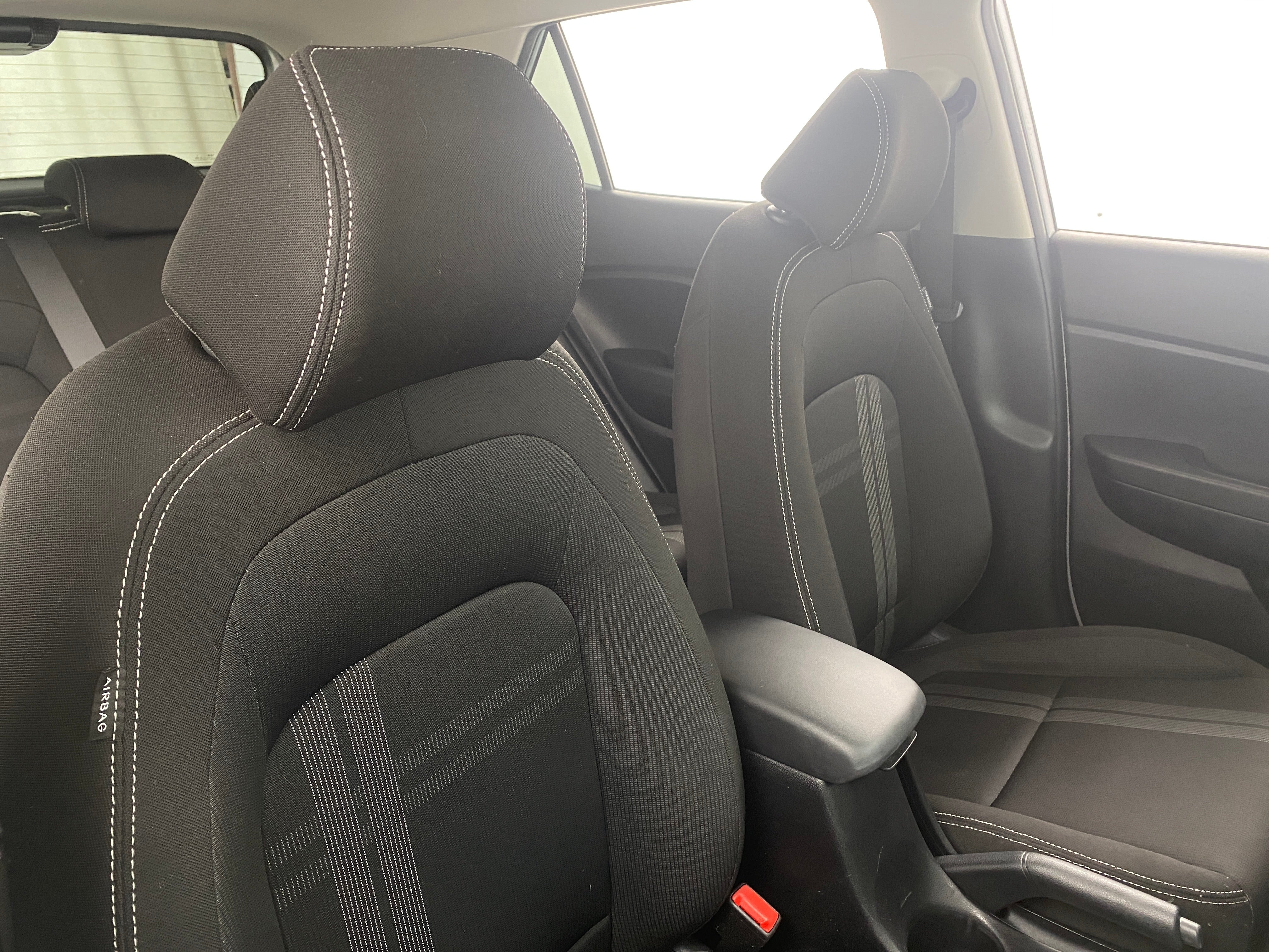 2020 Hyundai Venue SEL 2