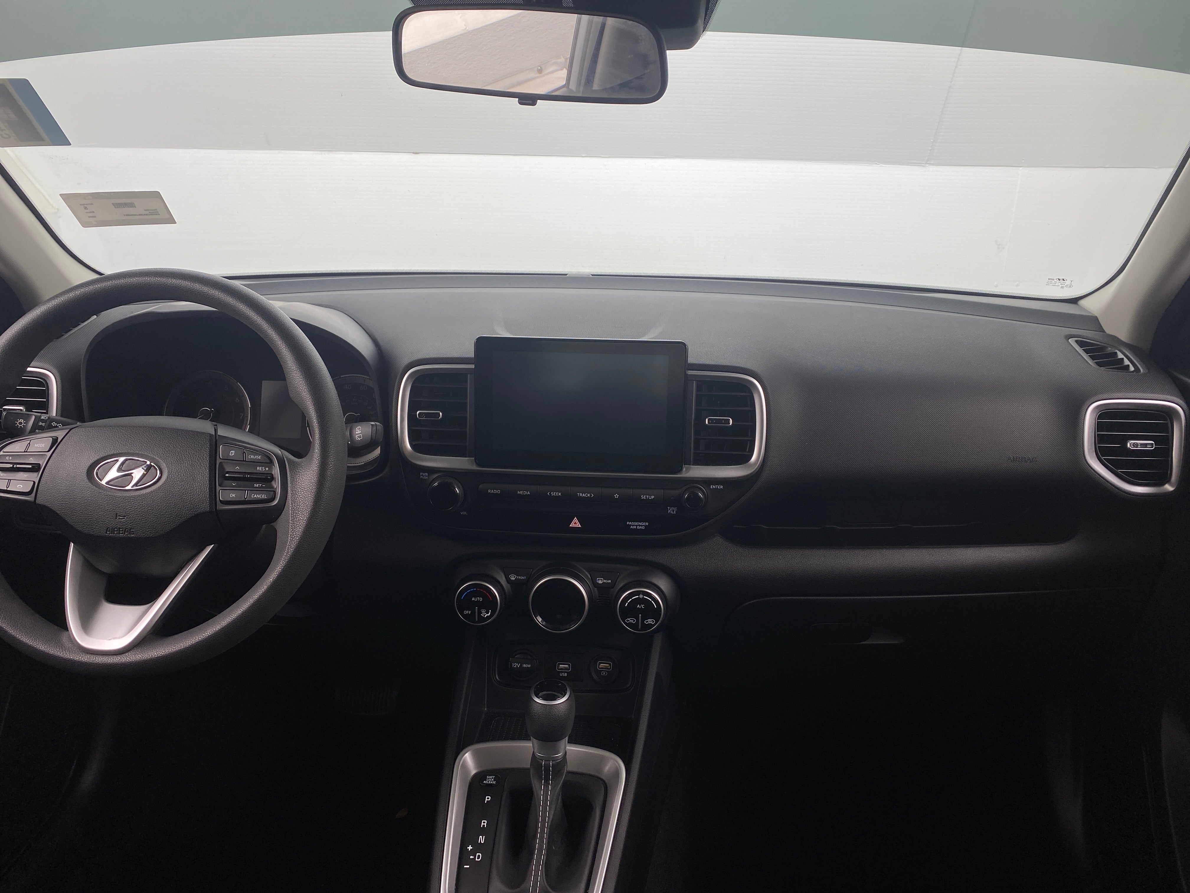 2020 Hyundai Venue SEL 3