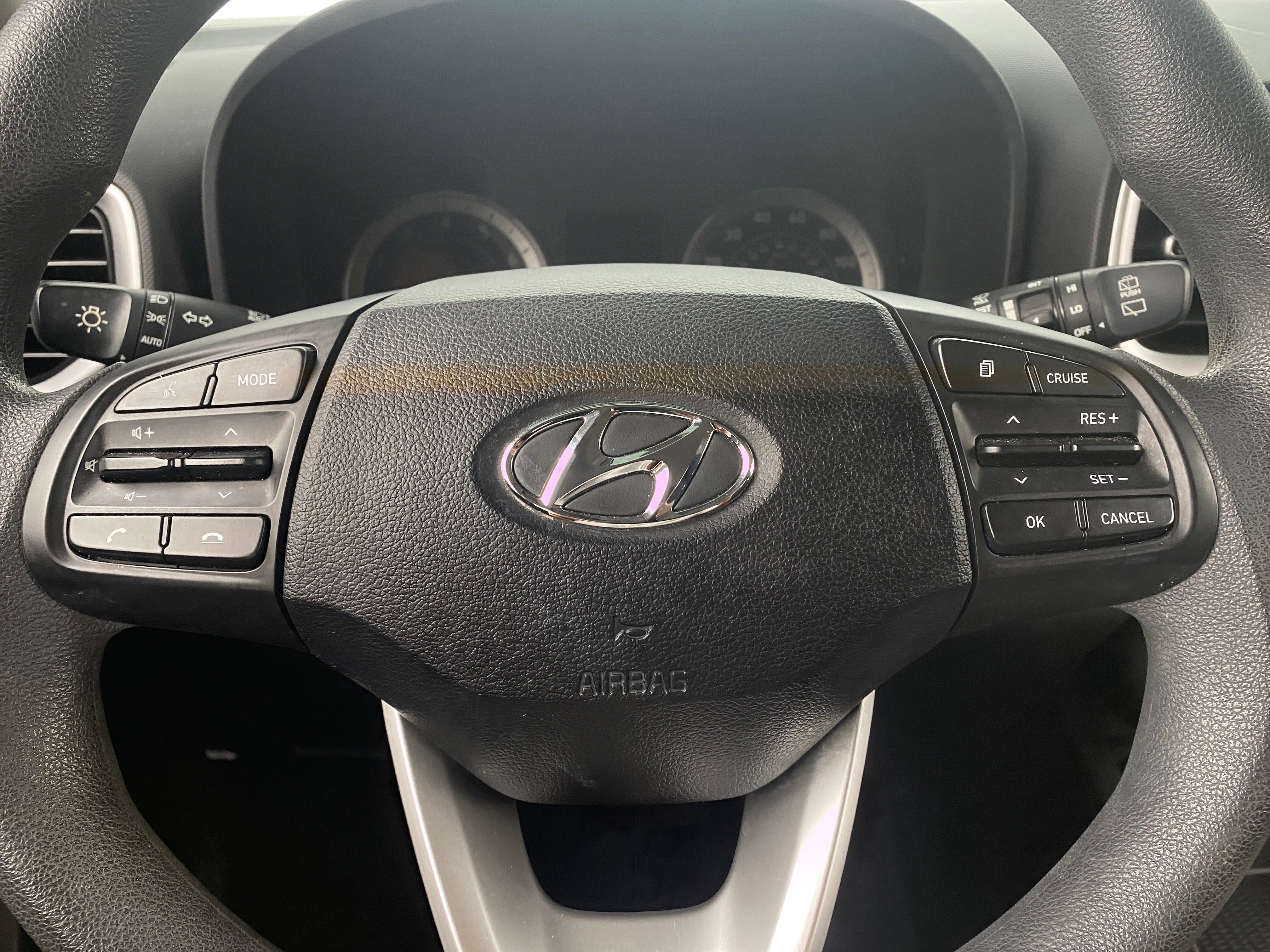 2020 Hyundai Venue SEL 5
