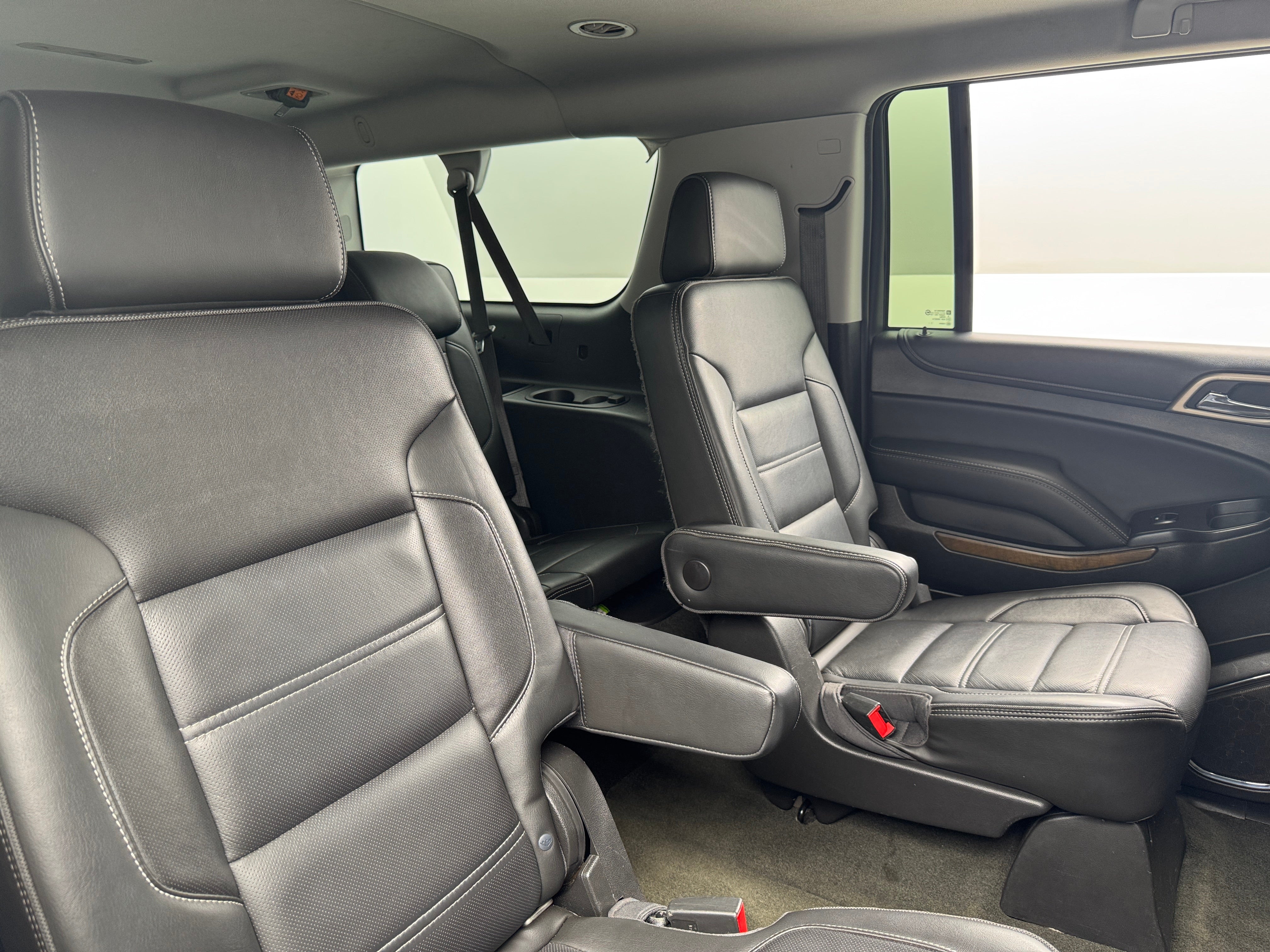 2018 GMC Yukon XL Denali 5