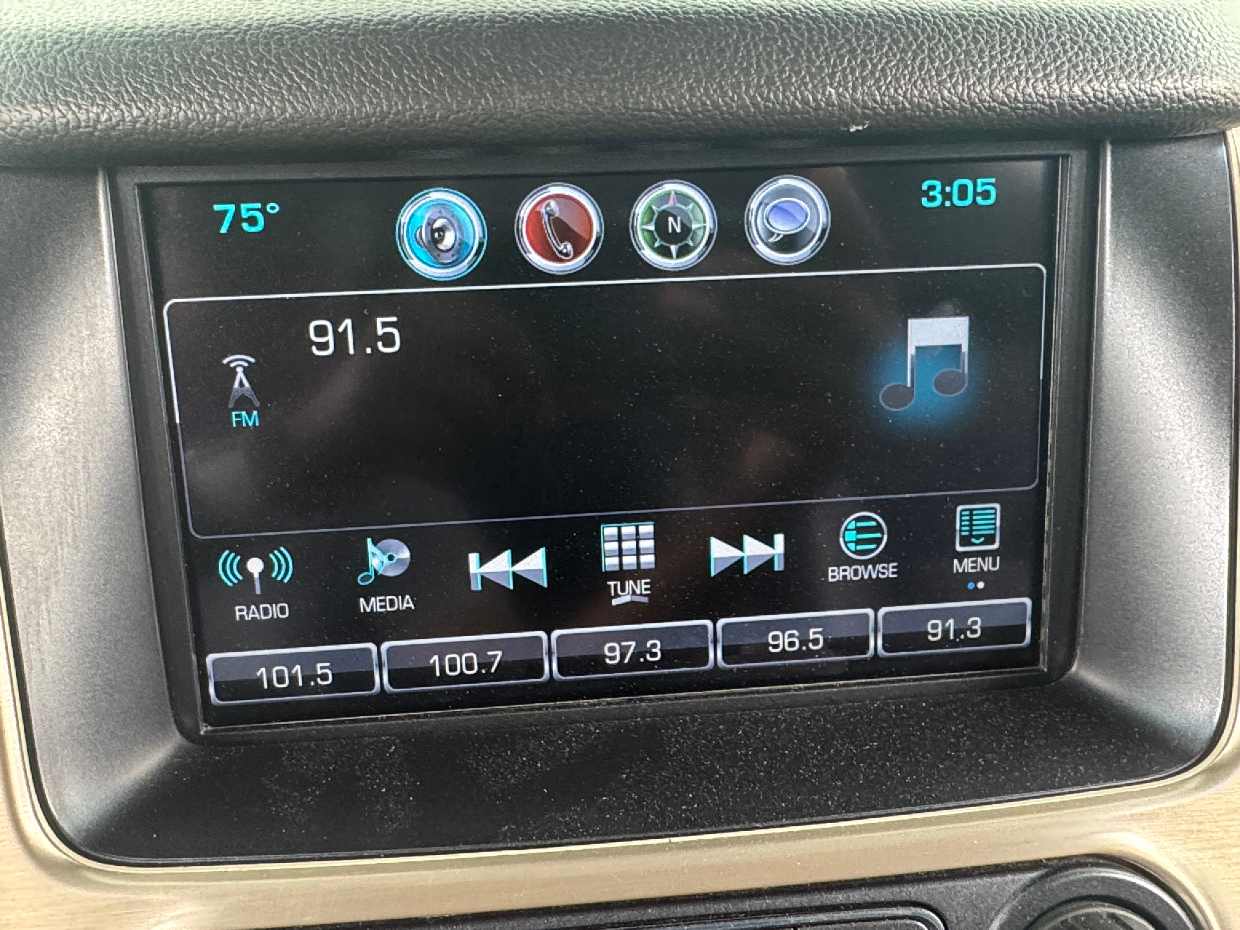 2018 GMC Yukon XL Denali 3