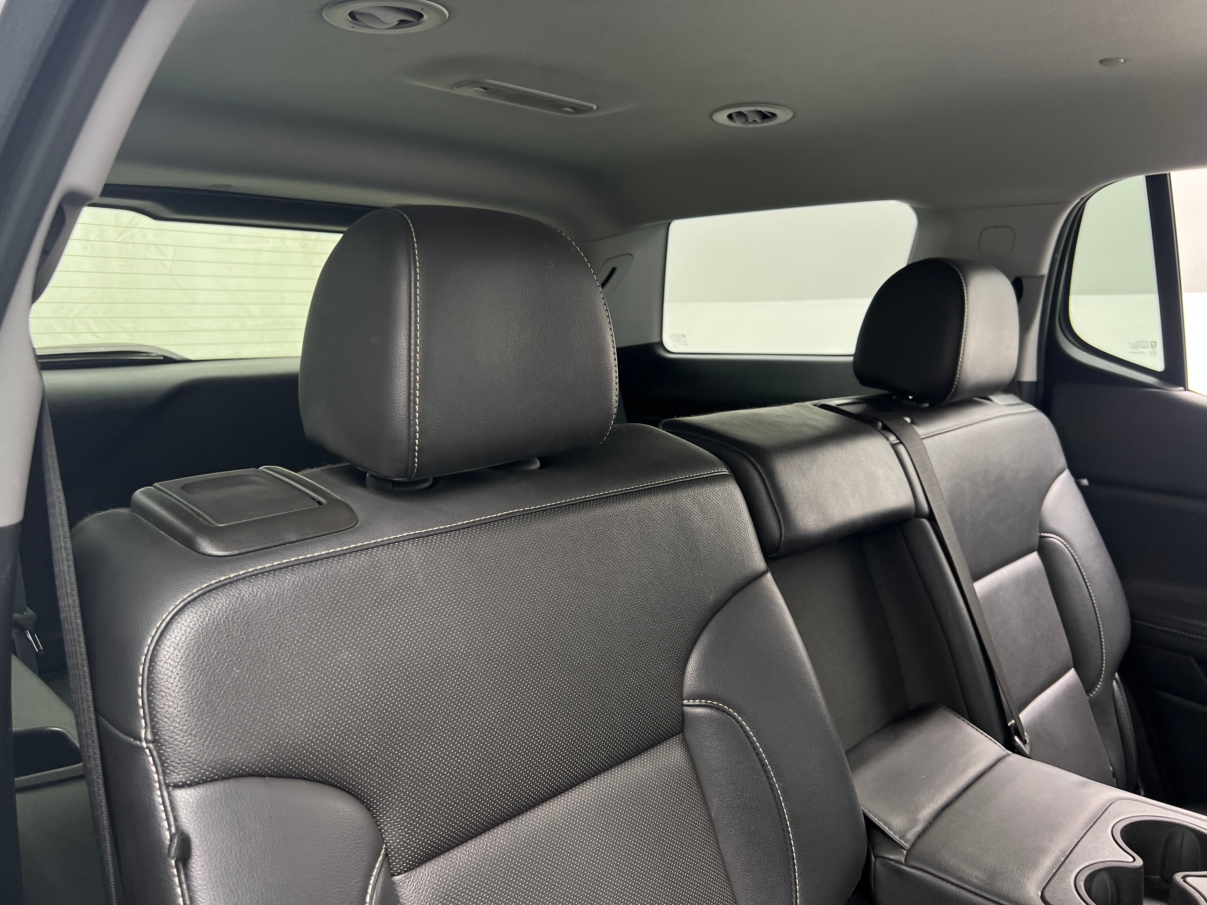 2023 GMC Acadia SLT 5