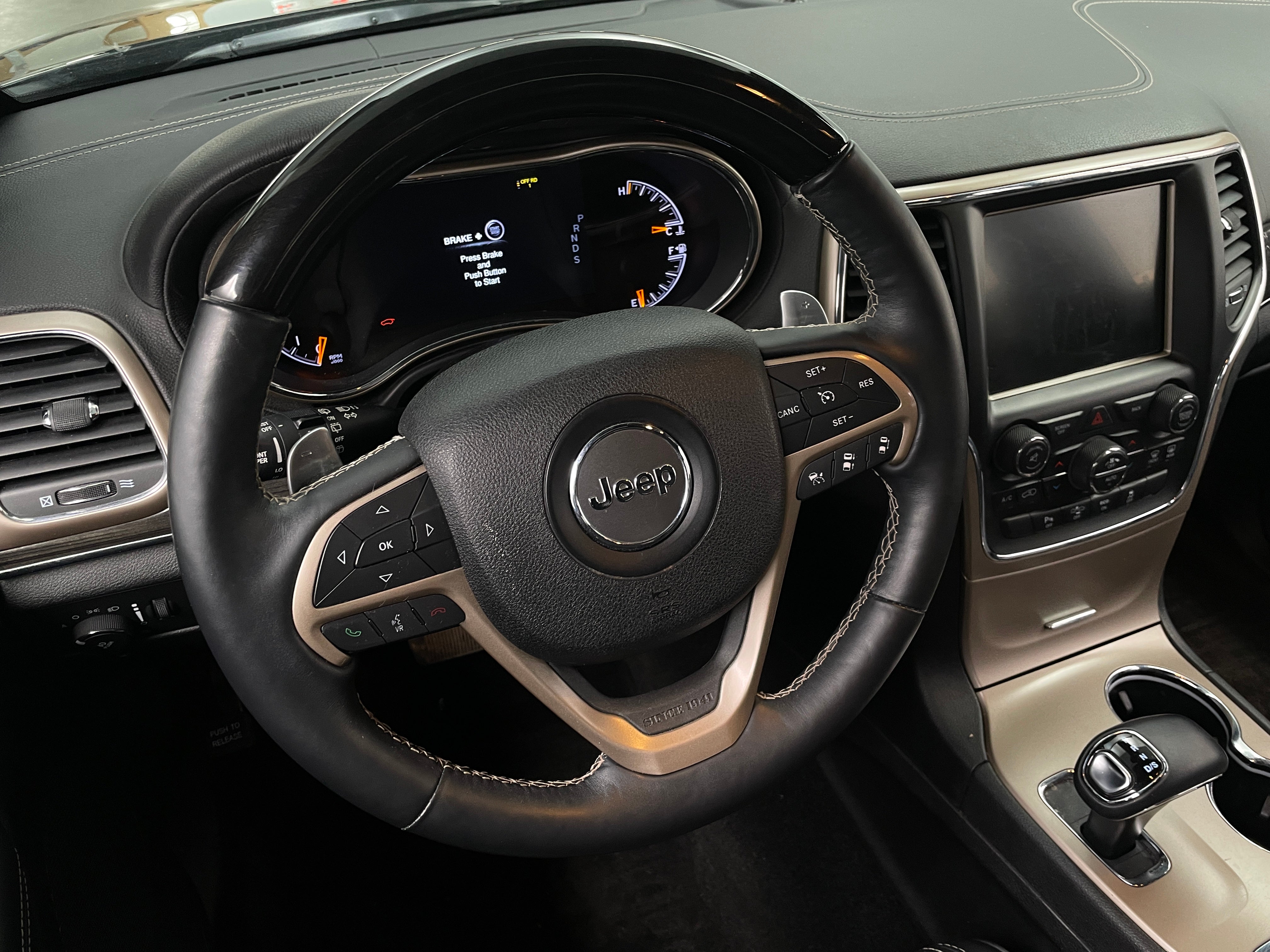 2015 Jeep Grand Cherokee Overland 4