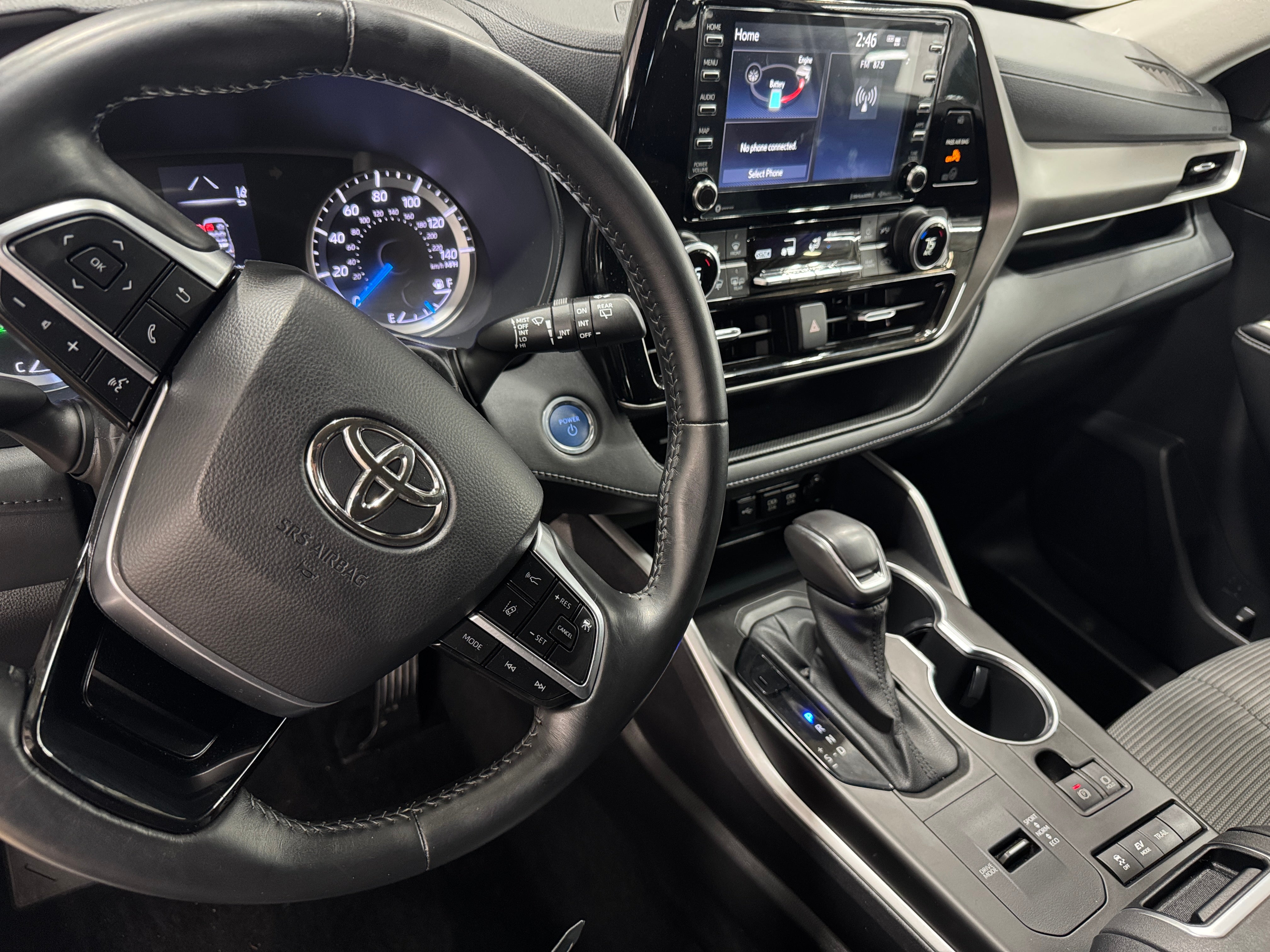 2021 Toyota Highlander LE 3