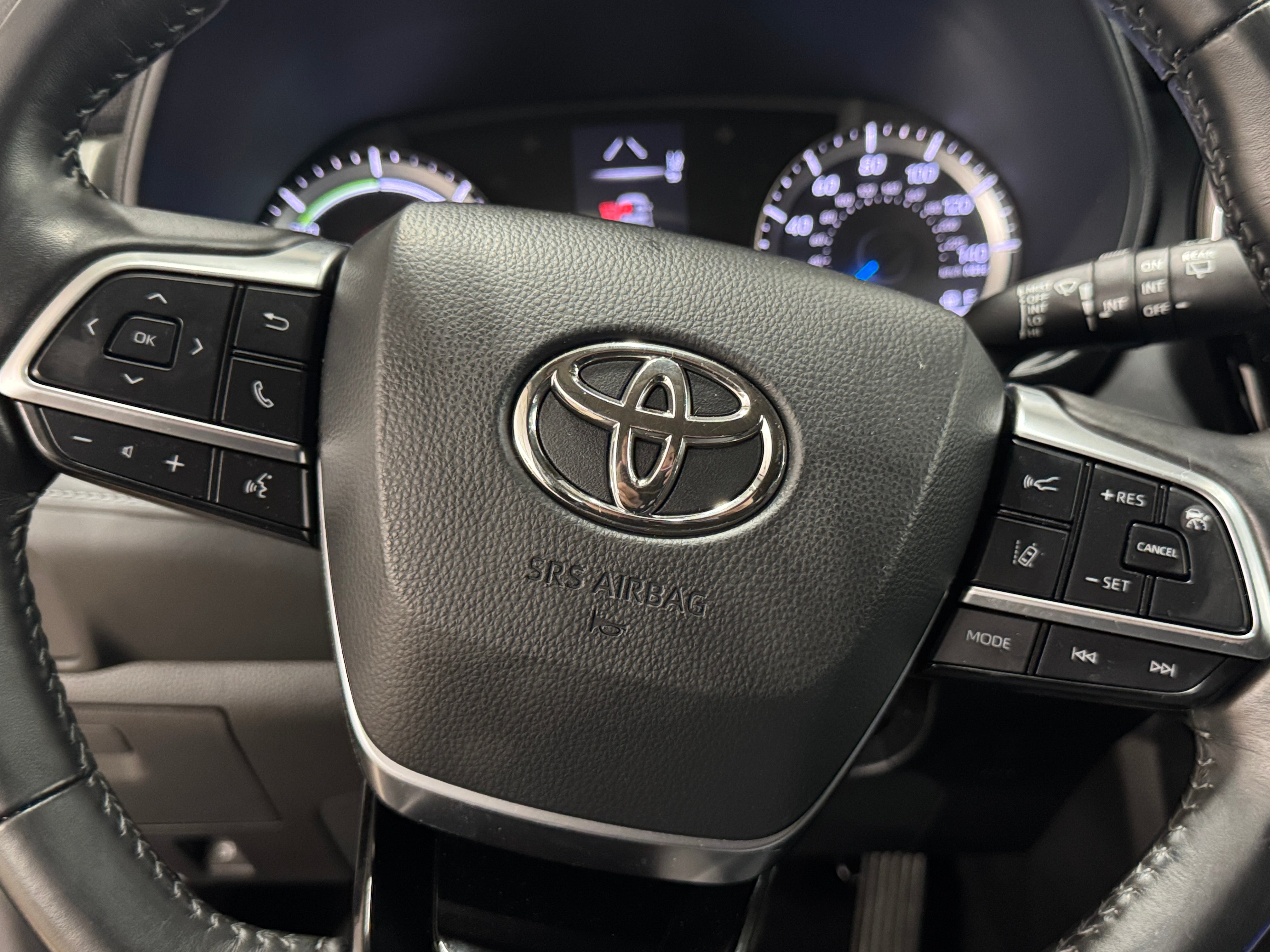 2021 Toyota Highlander LE 5