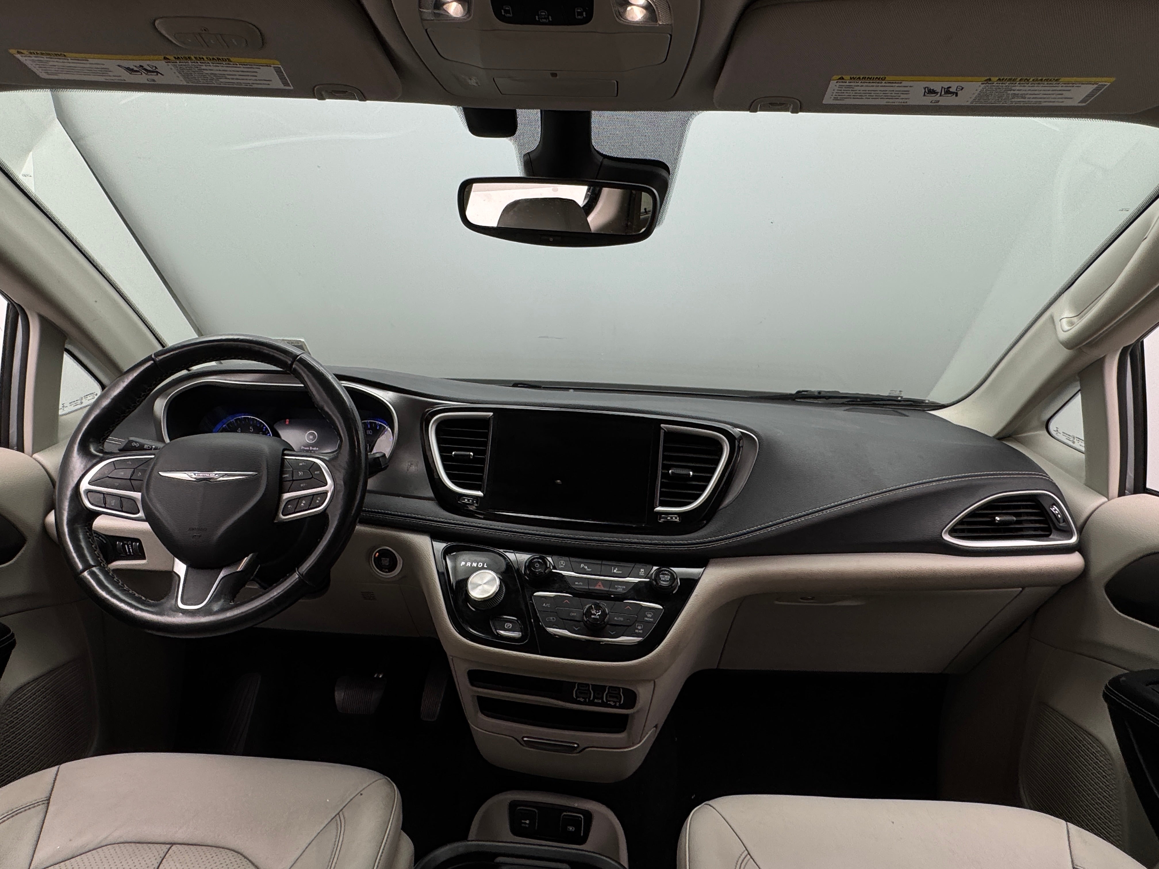2021 Chrysler Pacifica Touring L 2