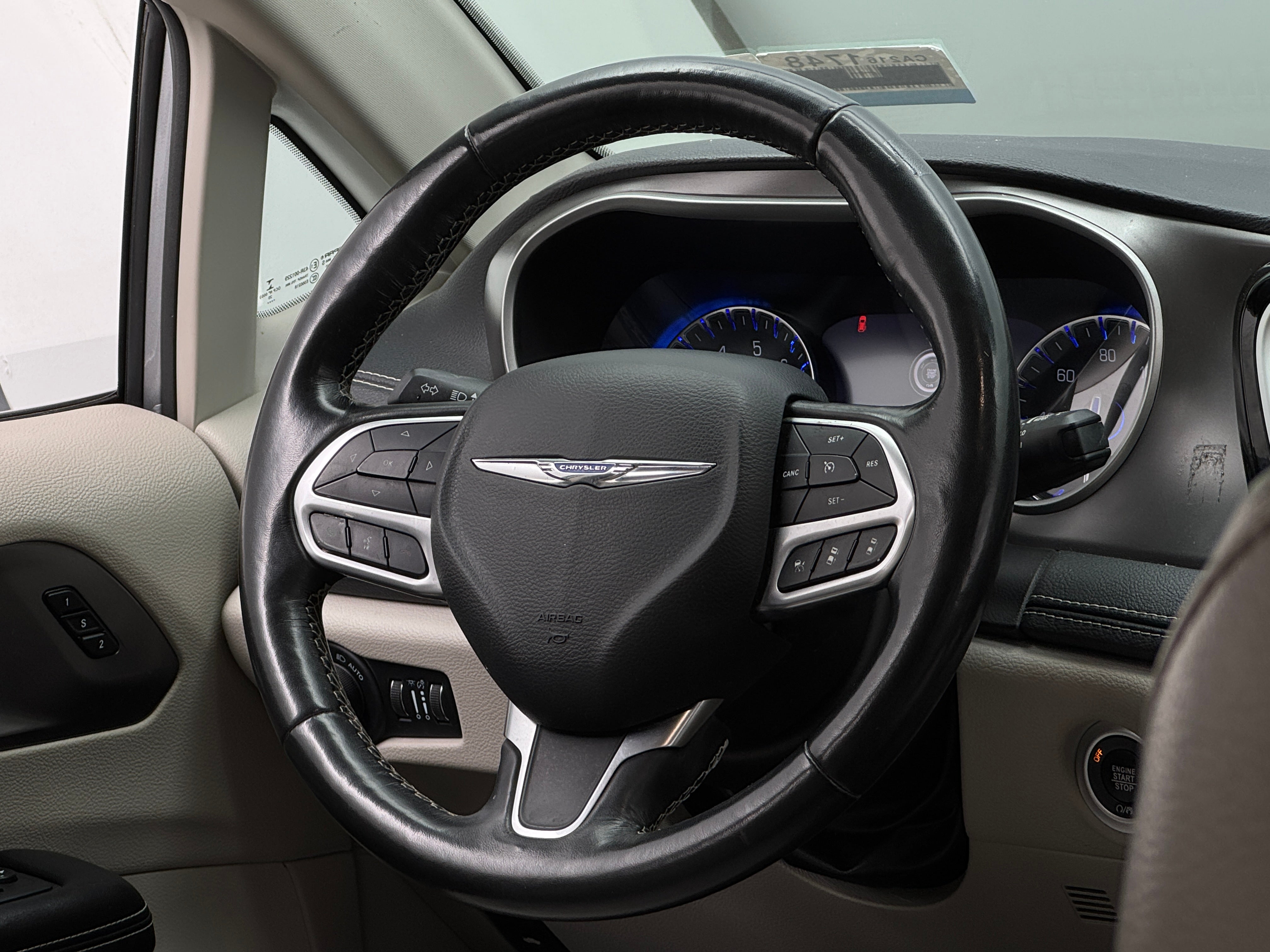 2021 Chrysler Pacifica Touring L 4