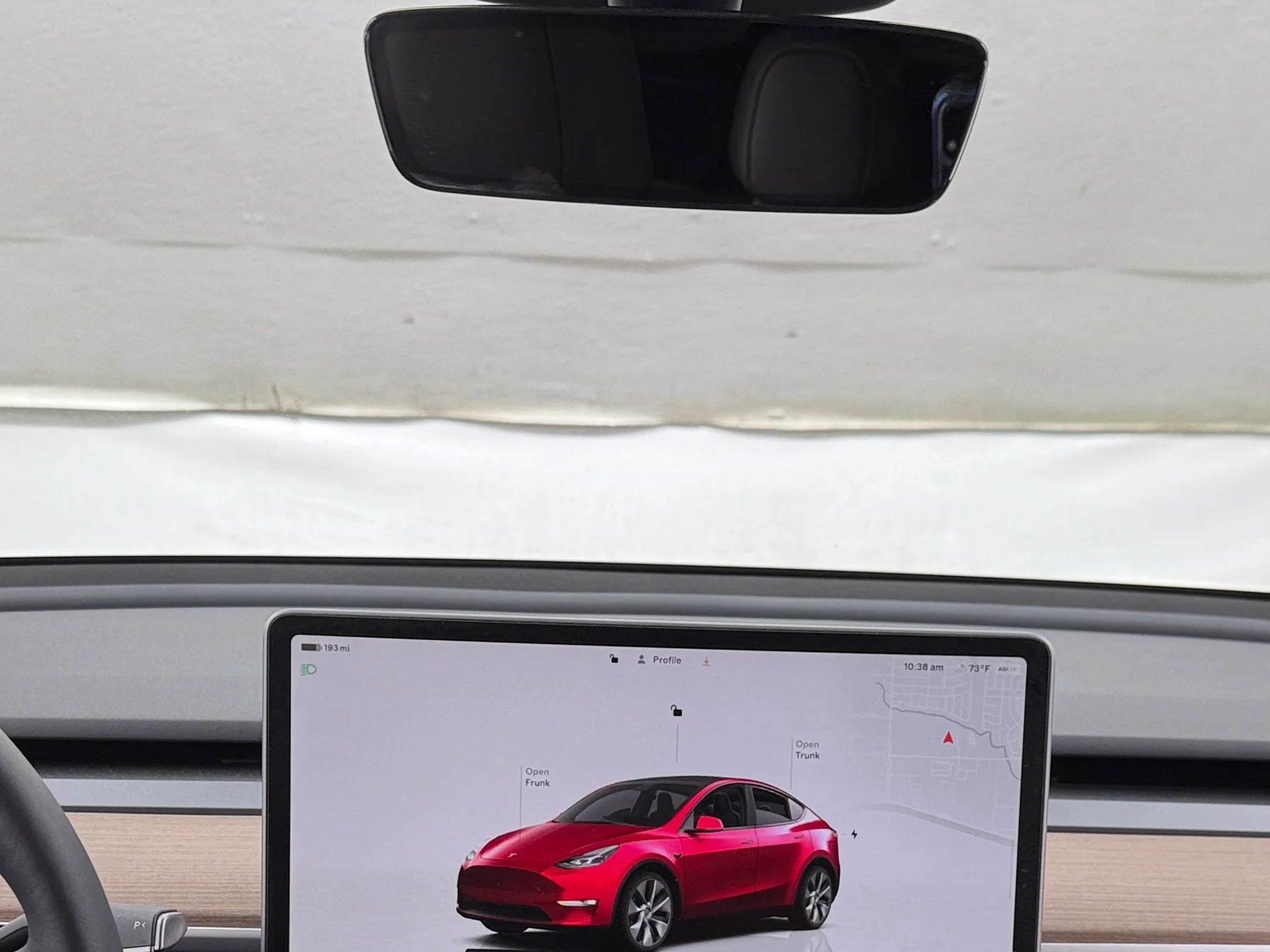 2024 Tesla Model Y Standard Range 2