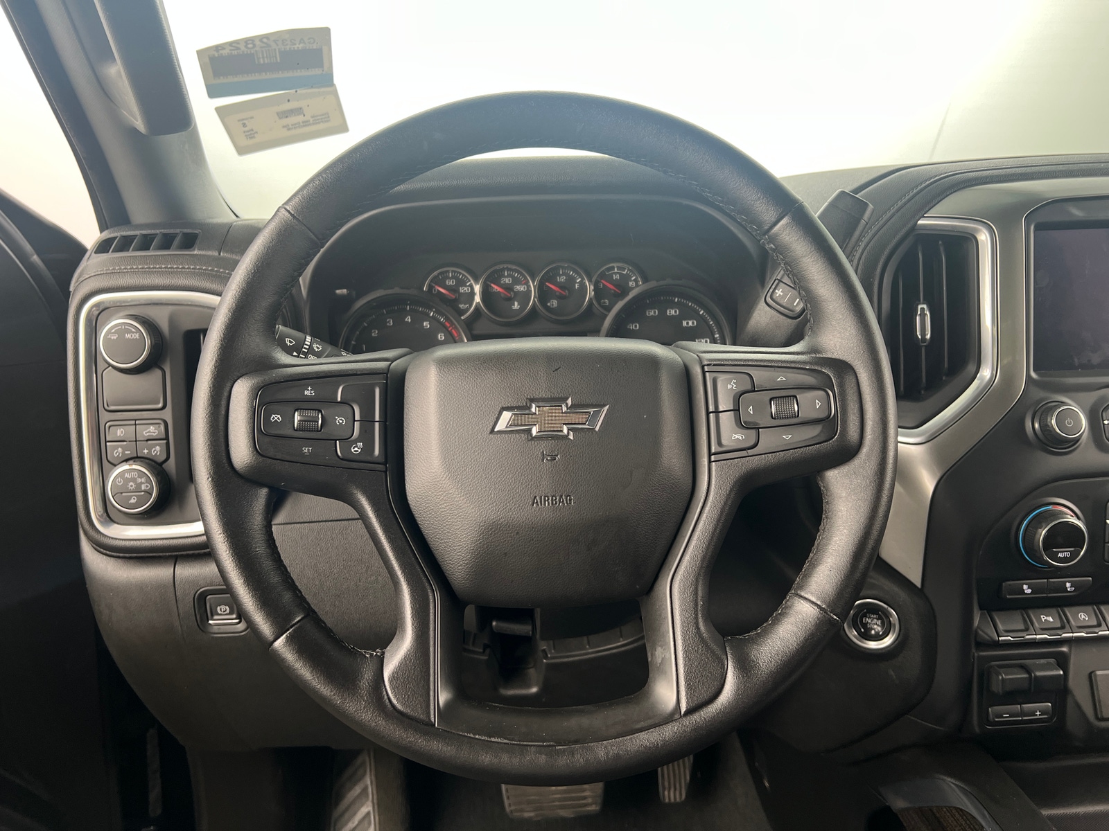 Thumbnail: 2021 Chevrolet Silverado 1500 - 5