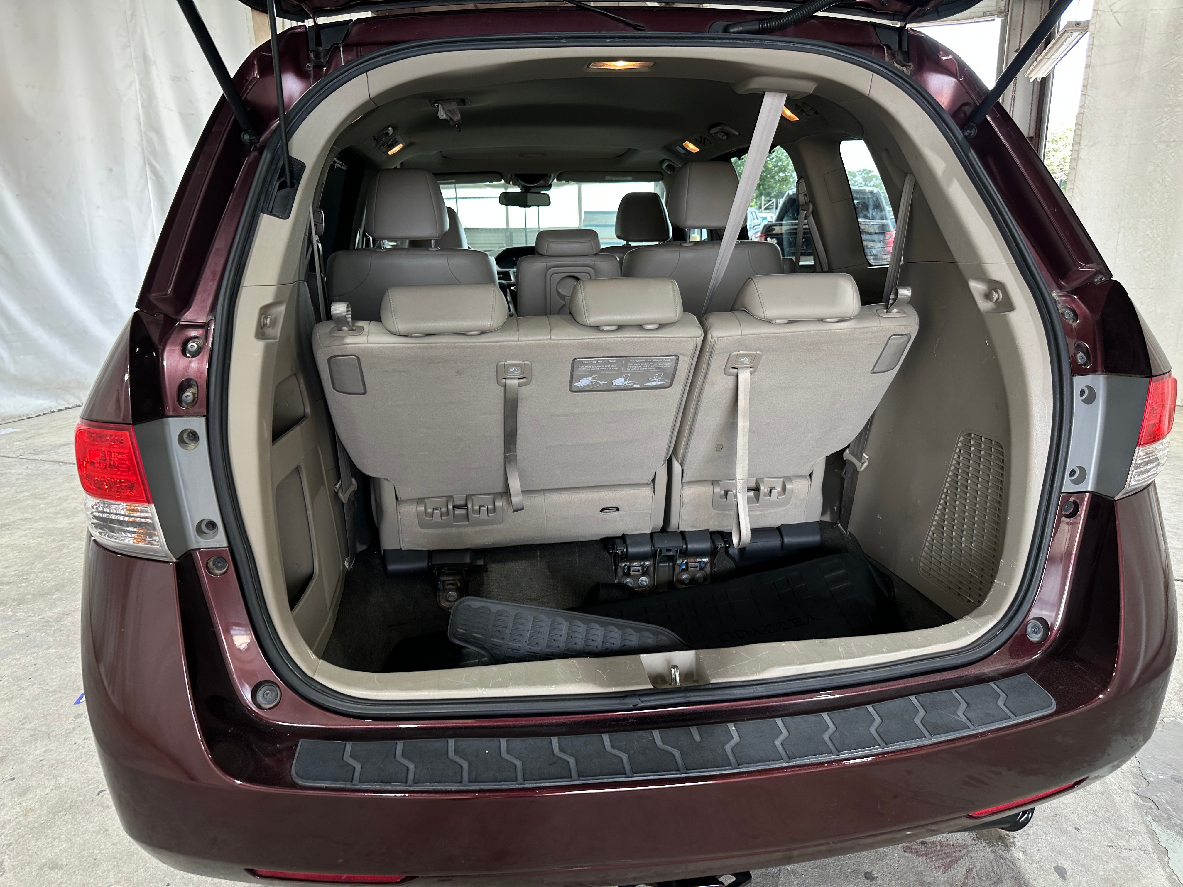 2015 Honda Odyssey EX-L 6